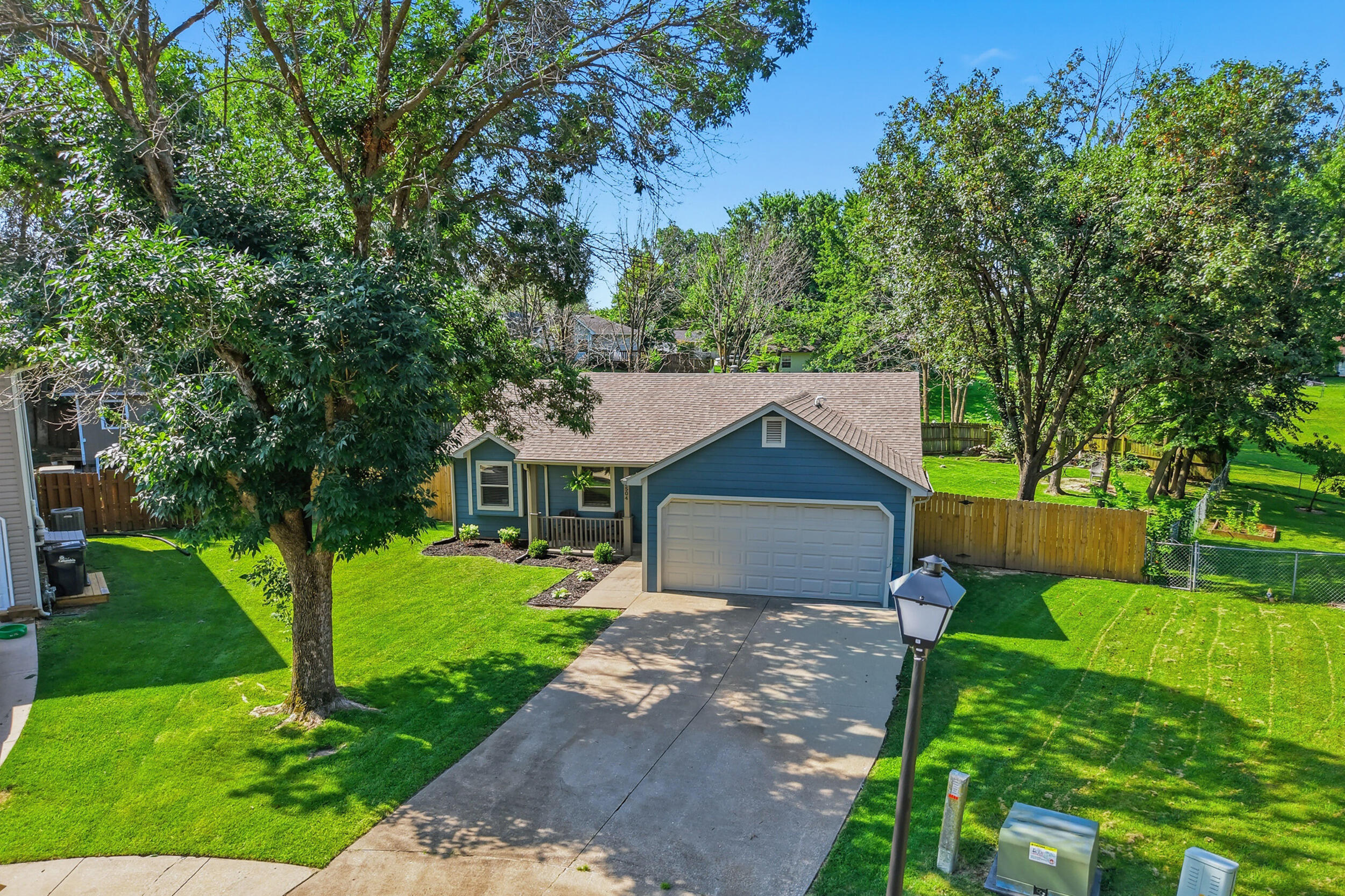 5504 FERN FLOWER CT