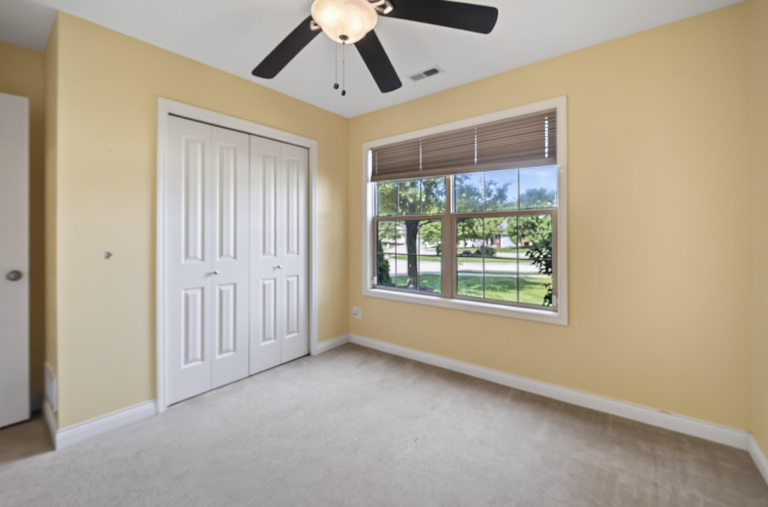 2918 WOODS CROSSING DR