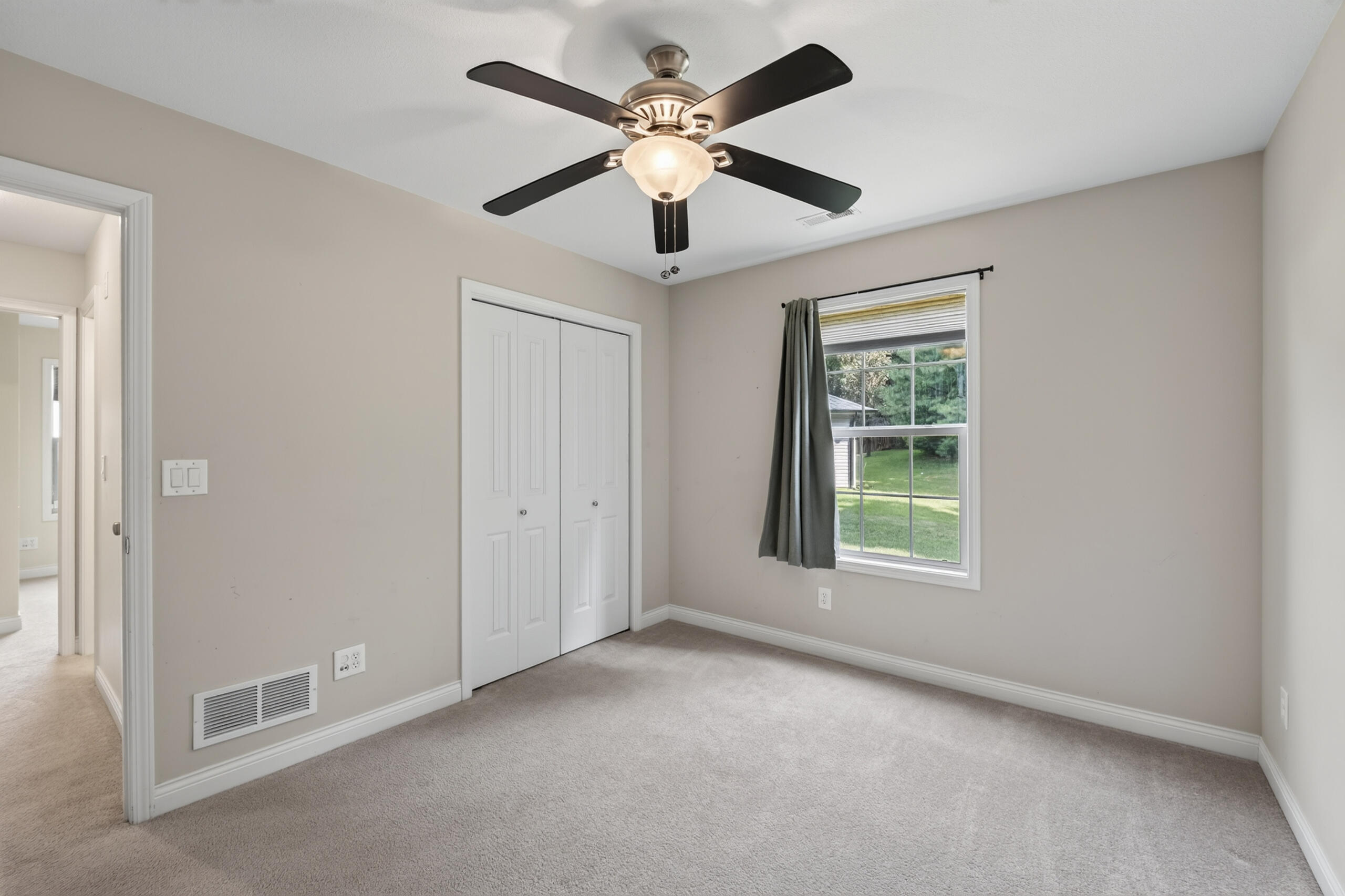 2918 WOODS CROSSING DR