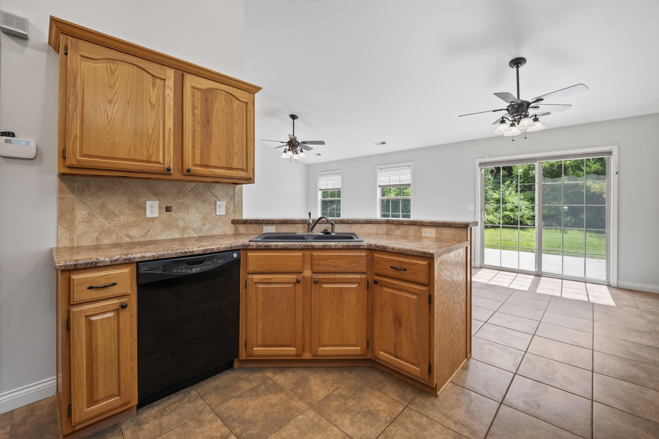 2918 WOODS CROSSING DR