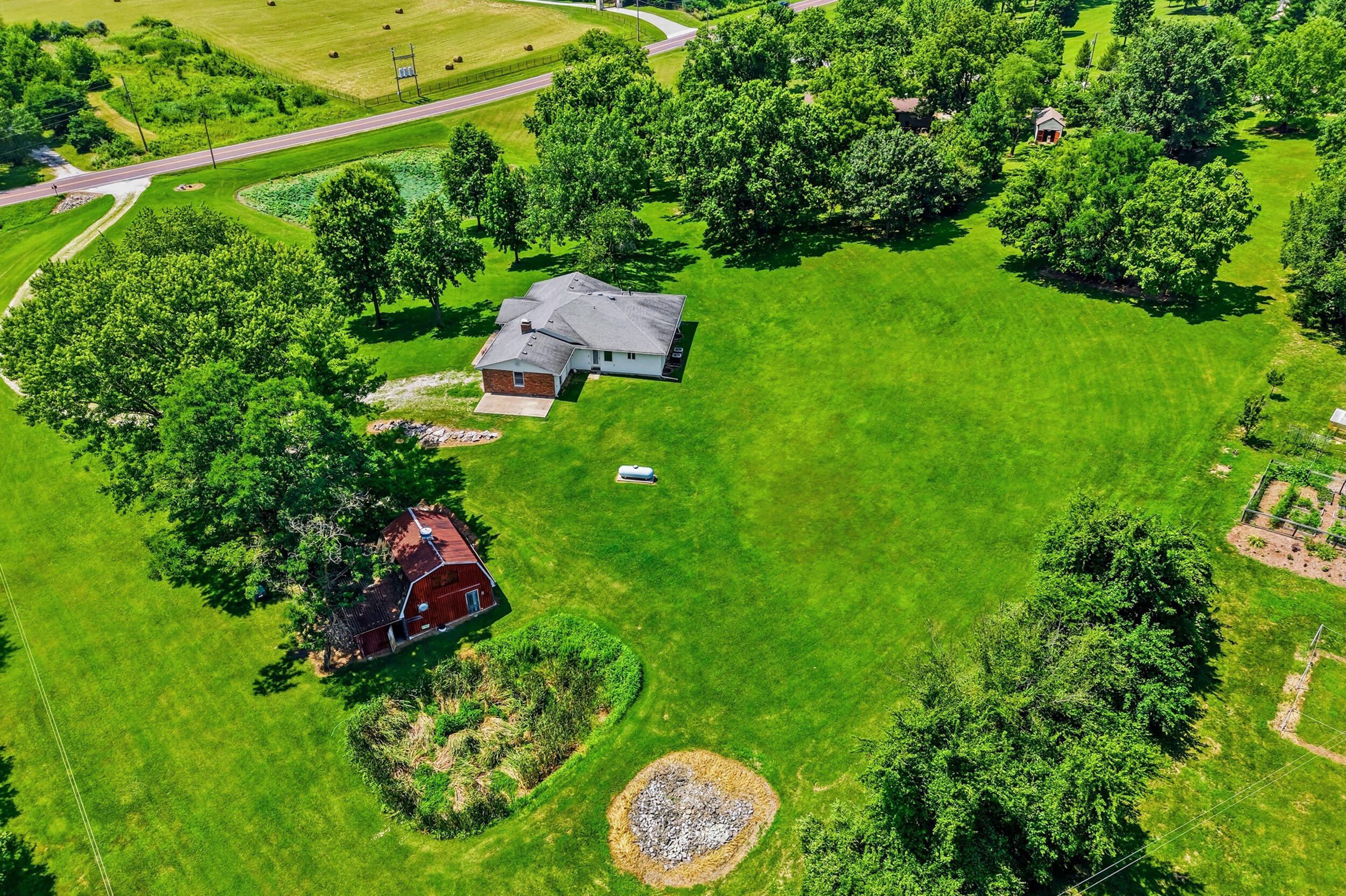 2900 N LOCUST GROVE CHURCH RD