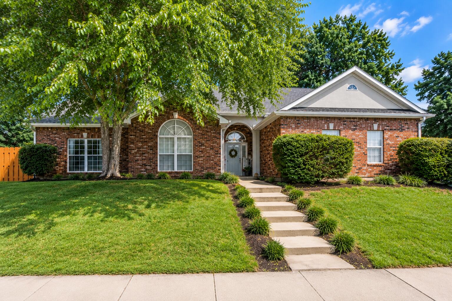 4111 WESTON DR