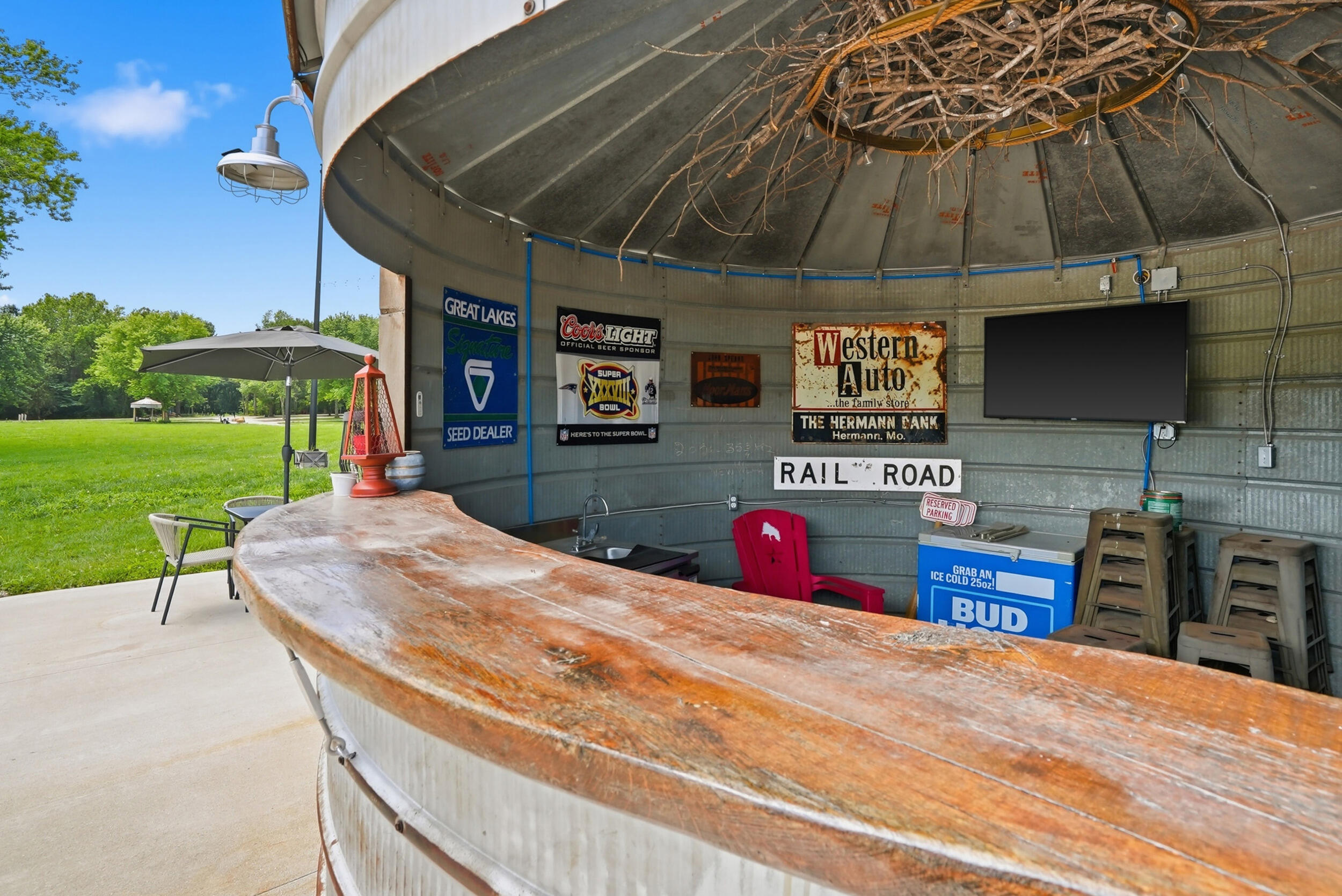 128 STATE HIGHWAY K
