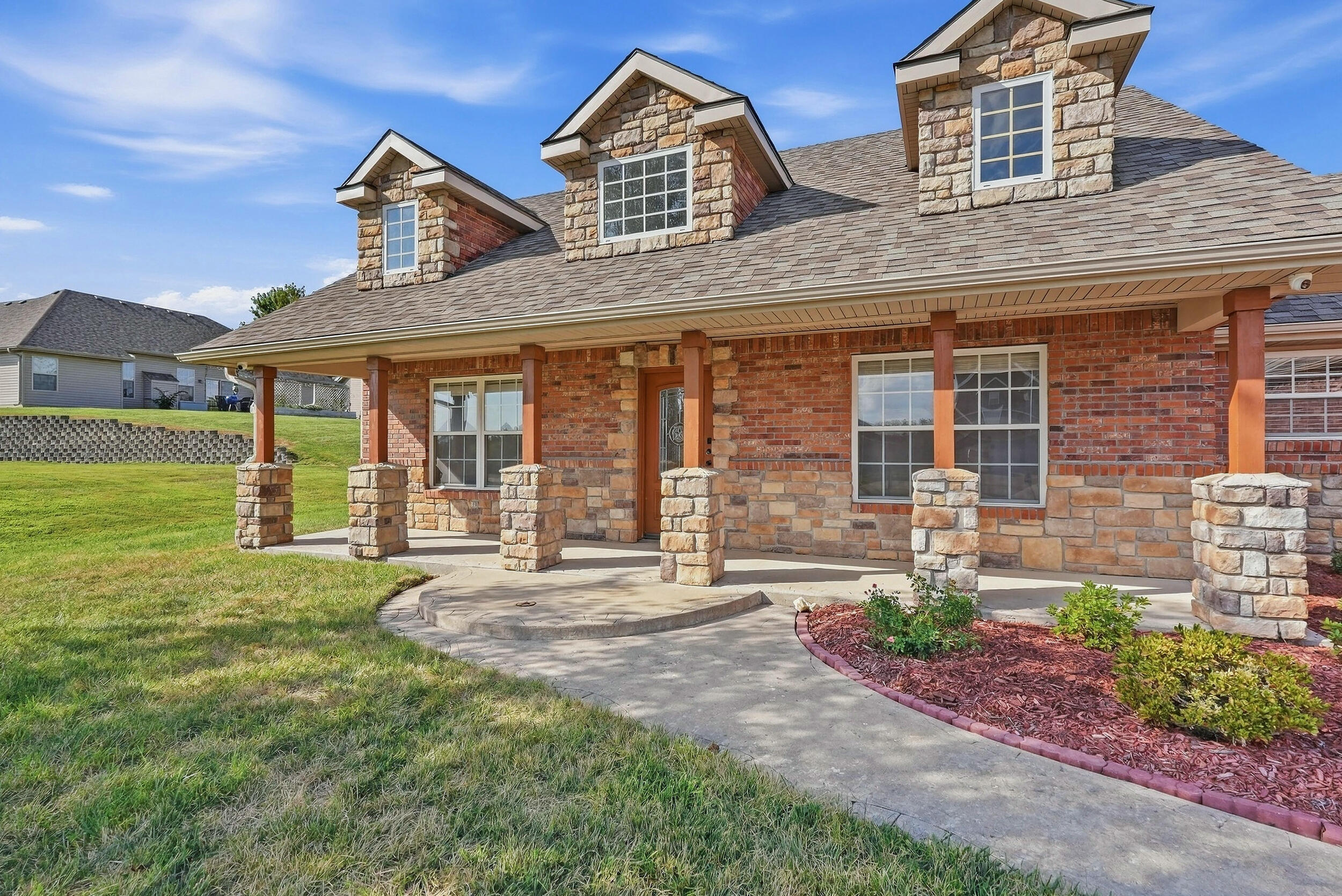 5001 STONE MOUNTAIN PKWY