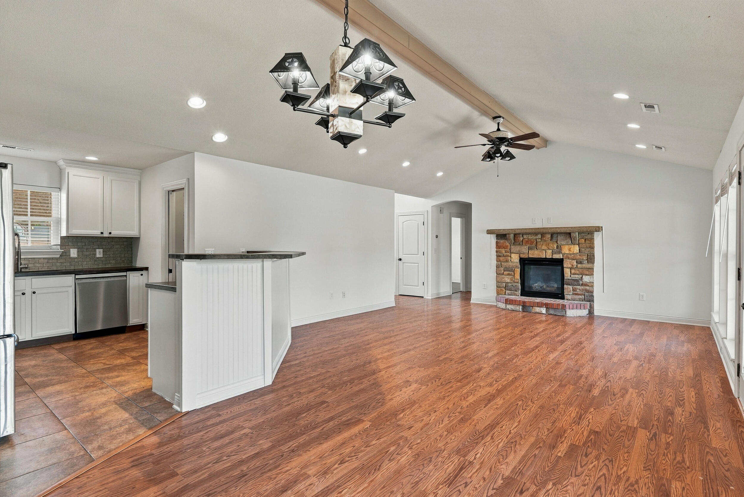 5001 STONE MOUNTAIN PKWY