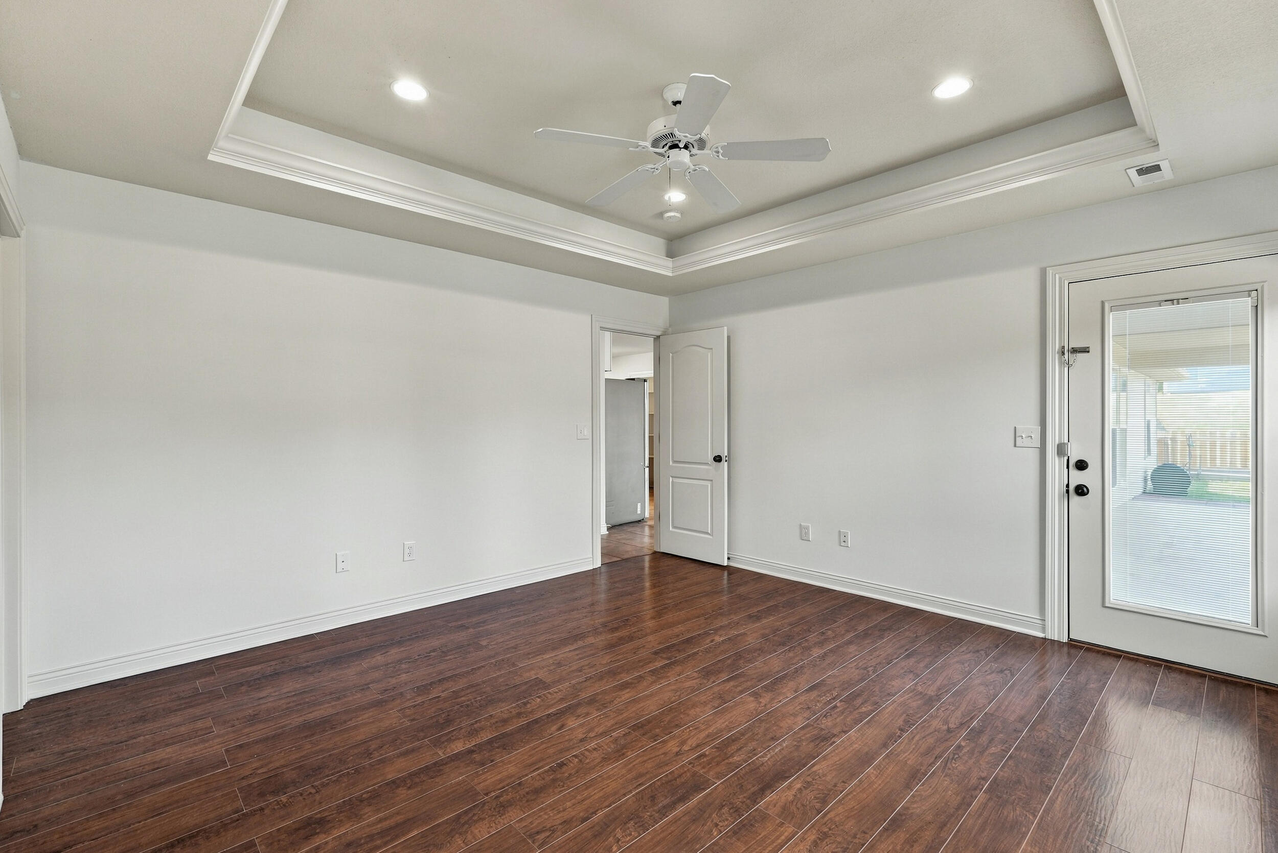 5001 STONE MOUNTAIN PKWY