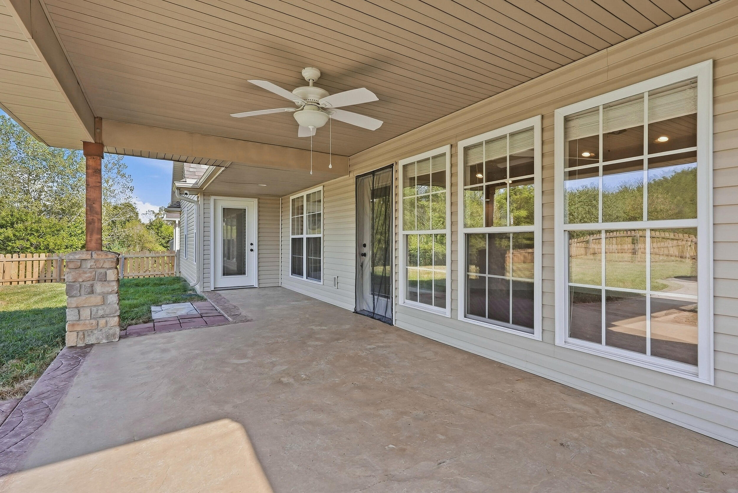 5001 STONE MOUNTAIN PKWY
