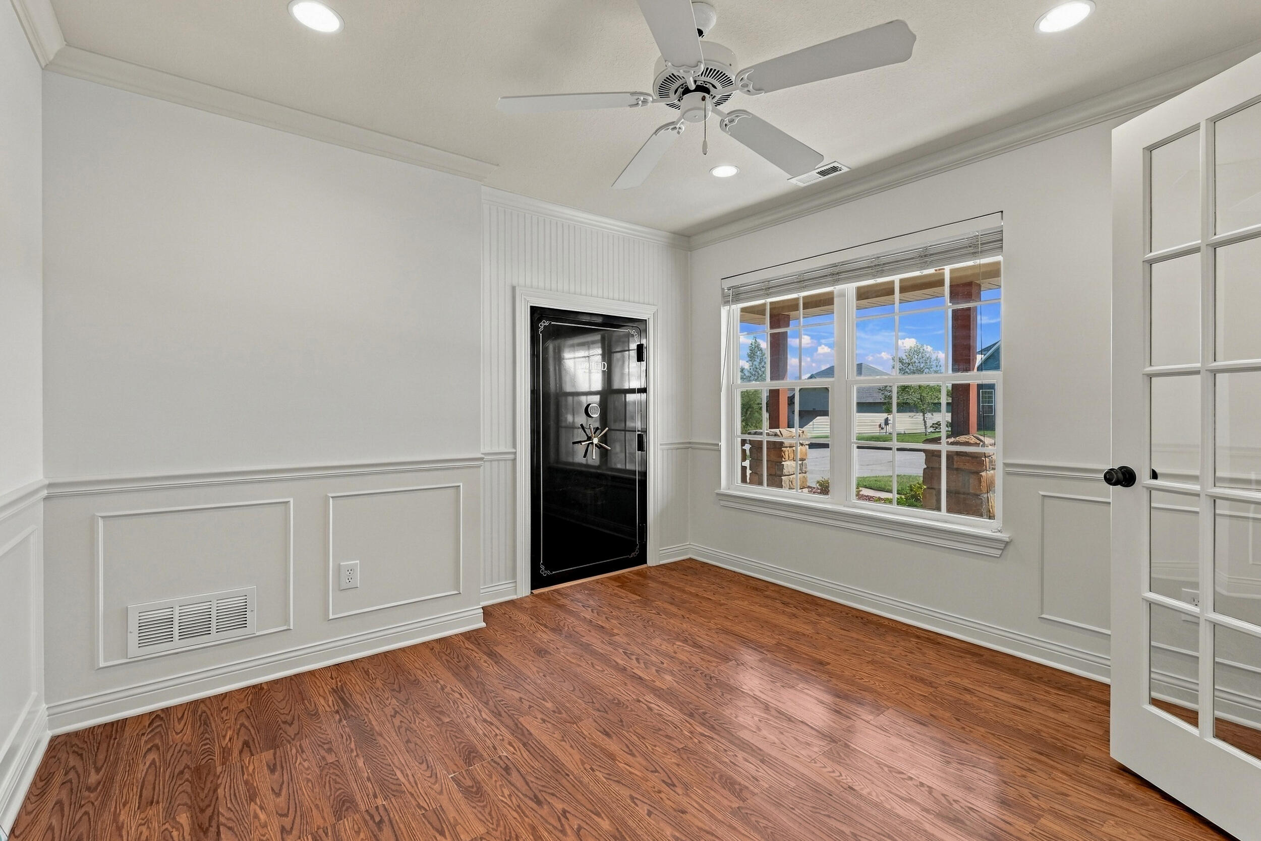 5001 STONE MOUNTAIN PKWY