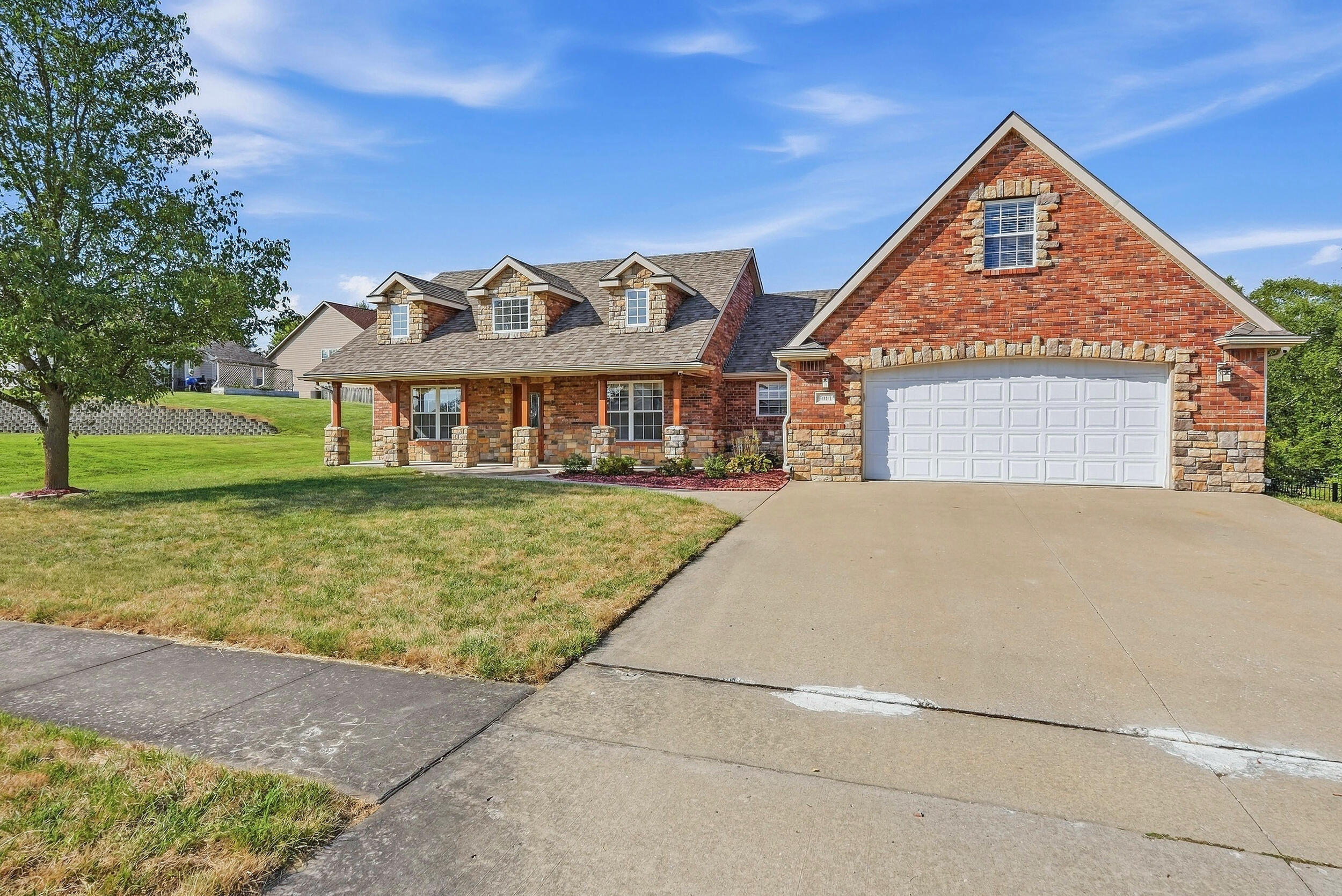 5001 STONE MOUNTAIN PKWY