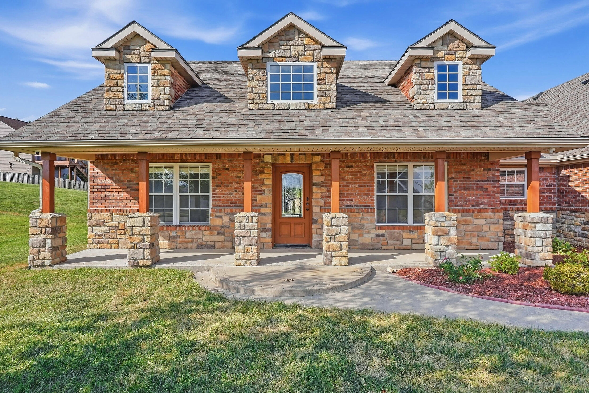 5001 STONE MOUNTAIN PKWY