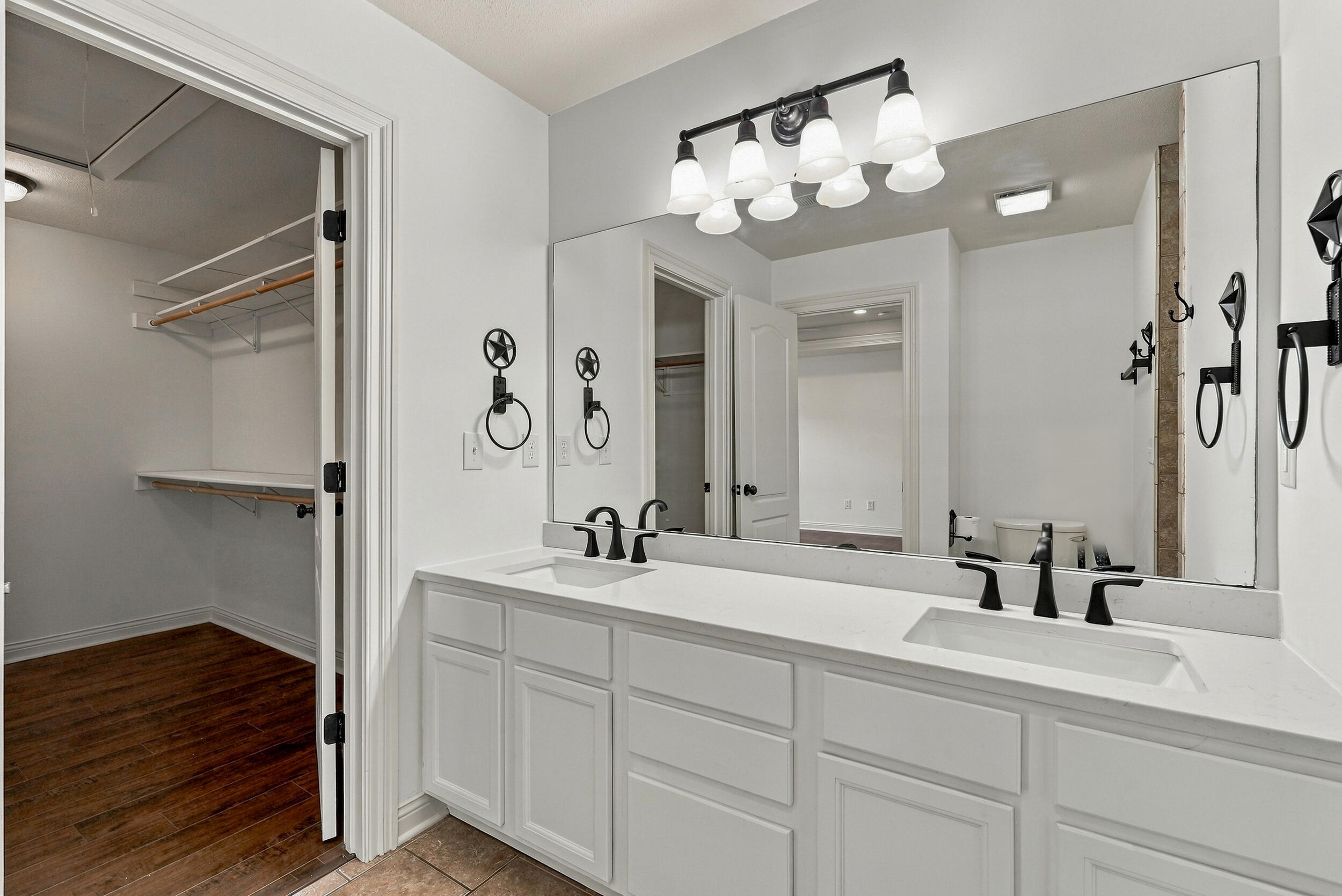 5001 STONE MOUNTAIN PKWY