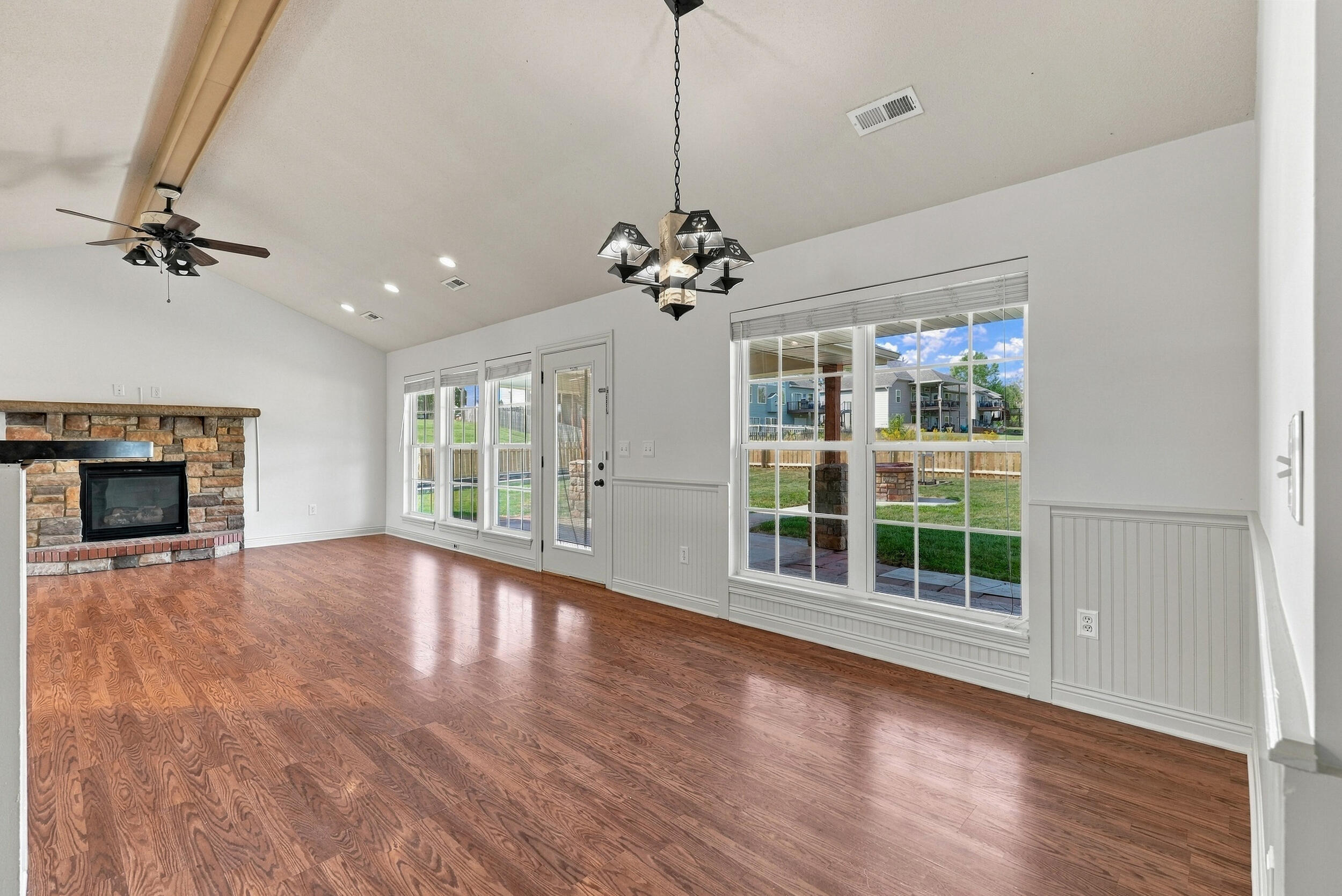 5001 STONE MOUNTAIN PKWY