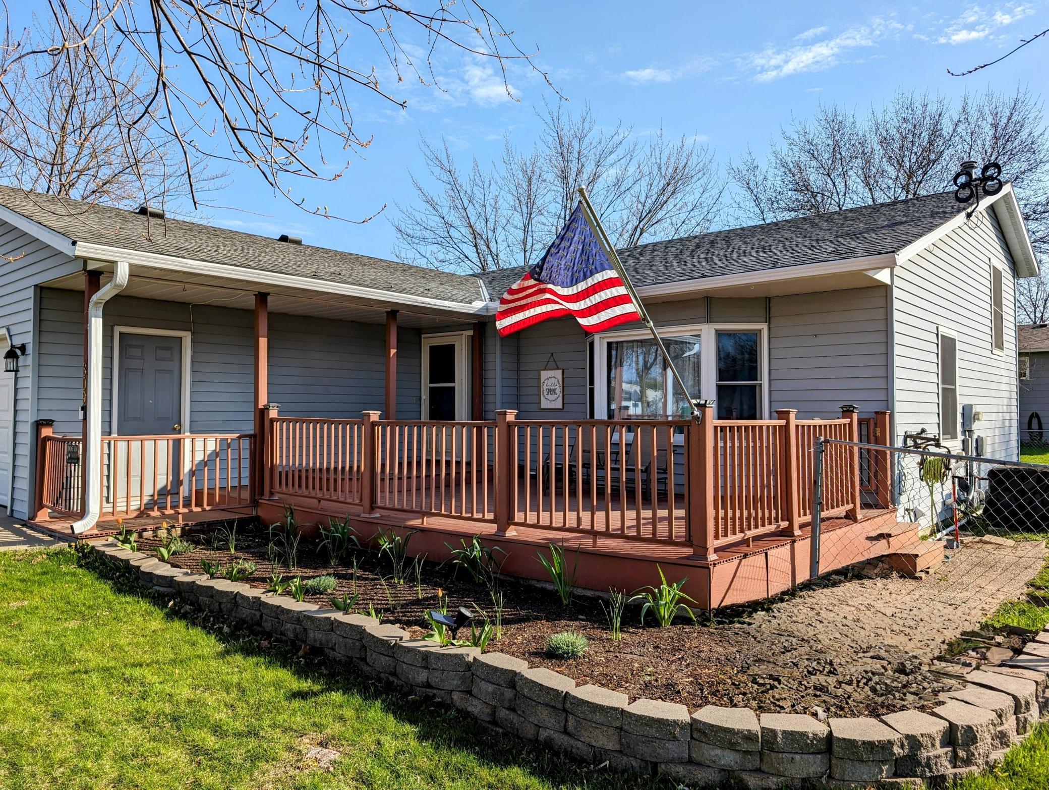 309 Boulder Street SW