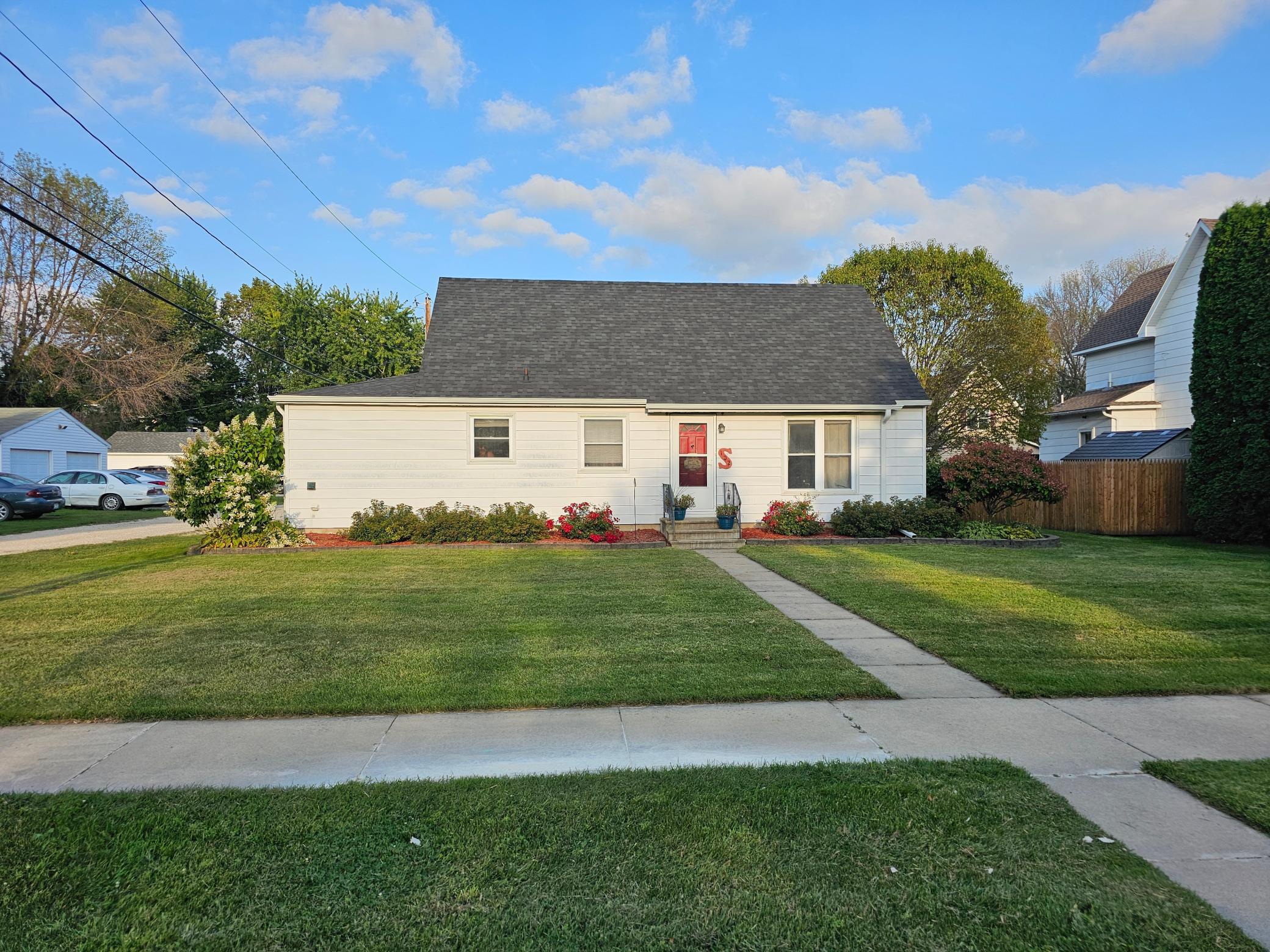 102 NW 3rd Street