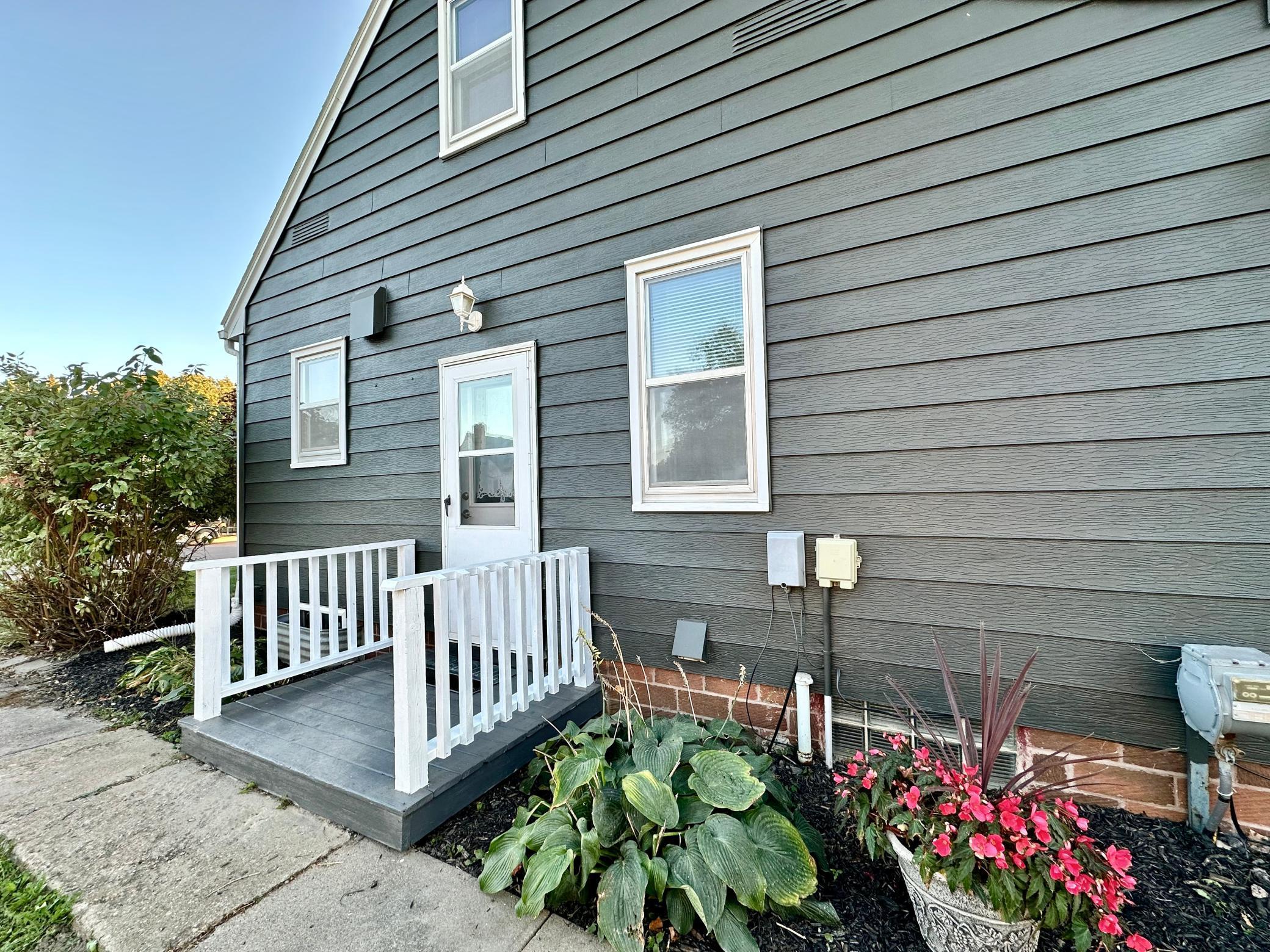 218 NW 4th Street