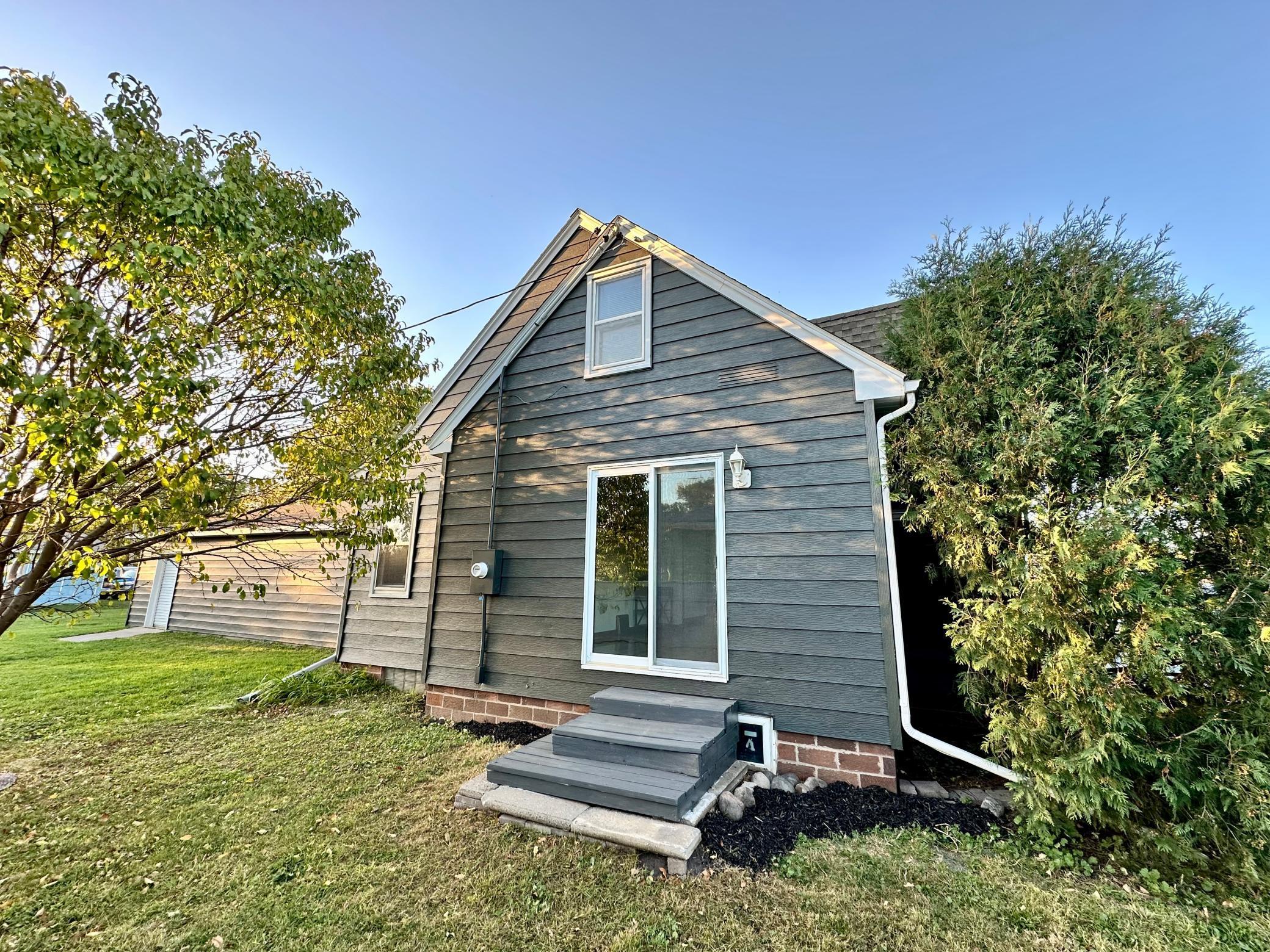 218 NW 4th Street