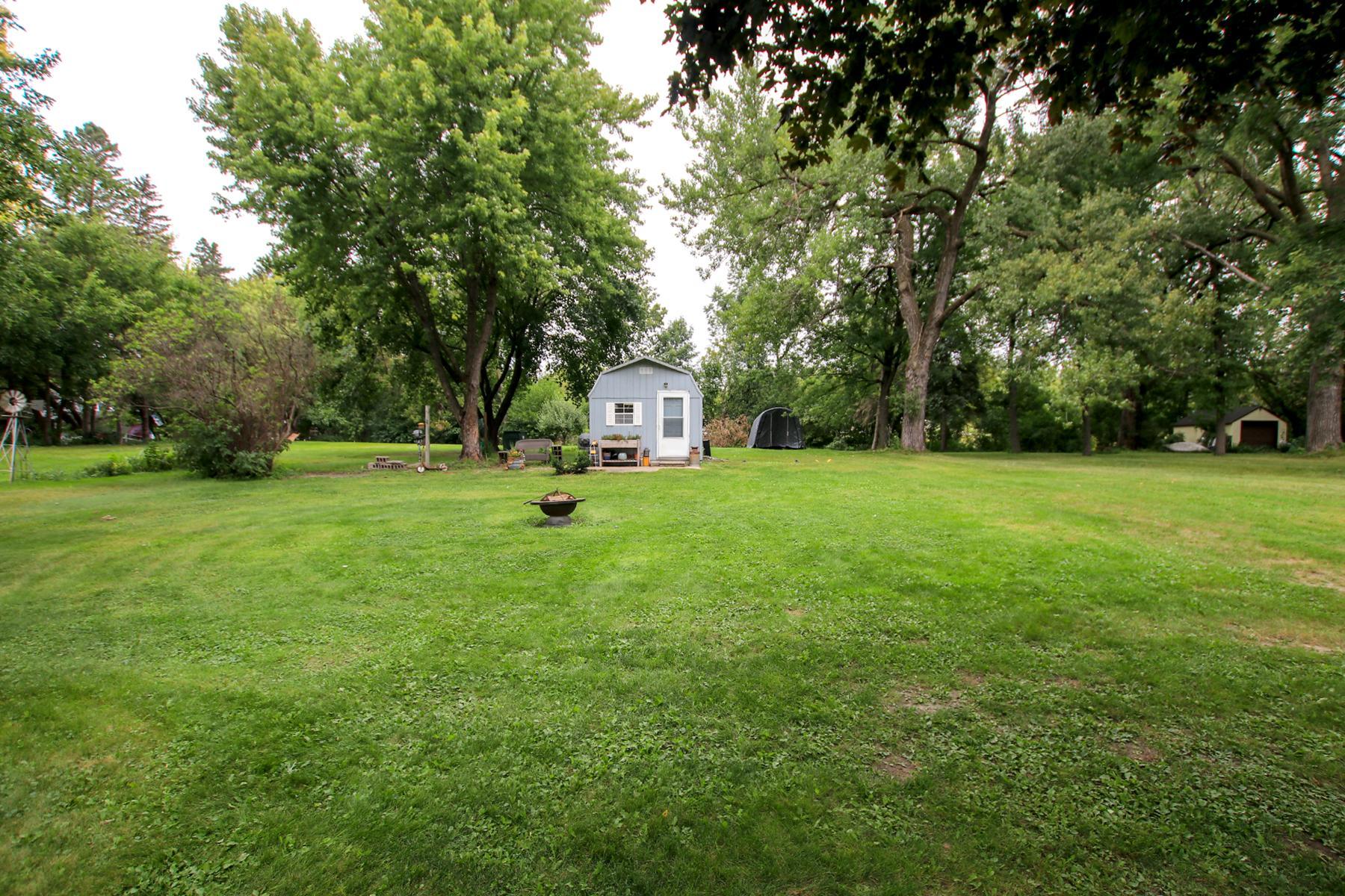 71 4th Avenue NW