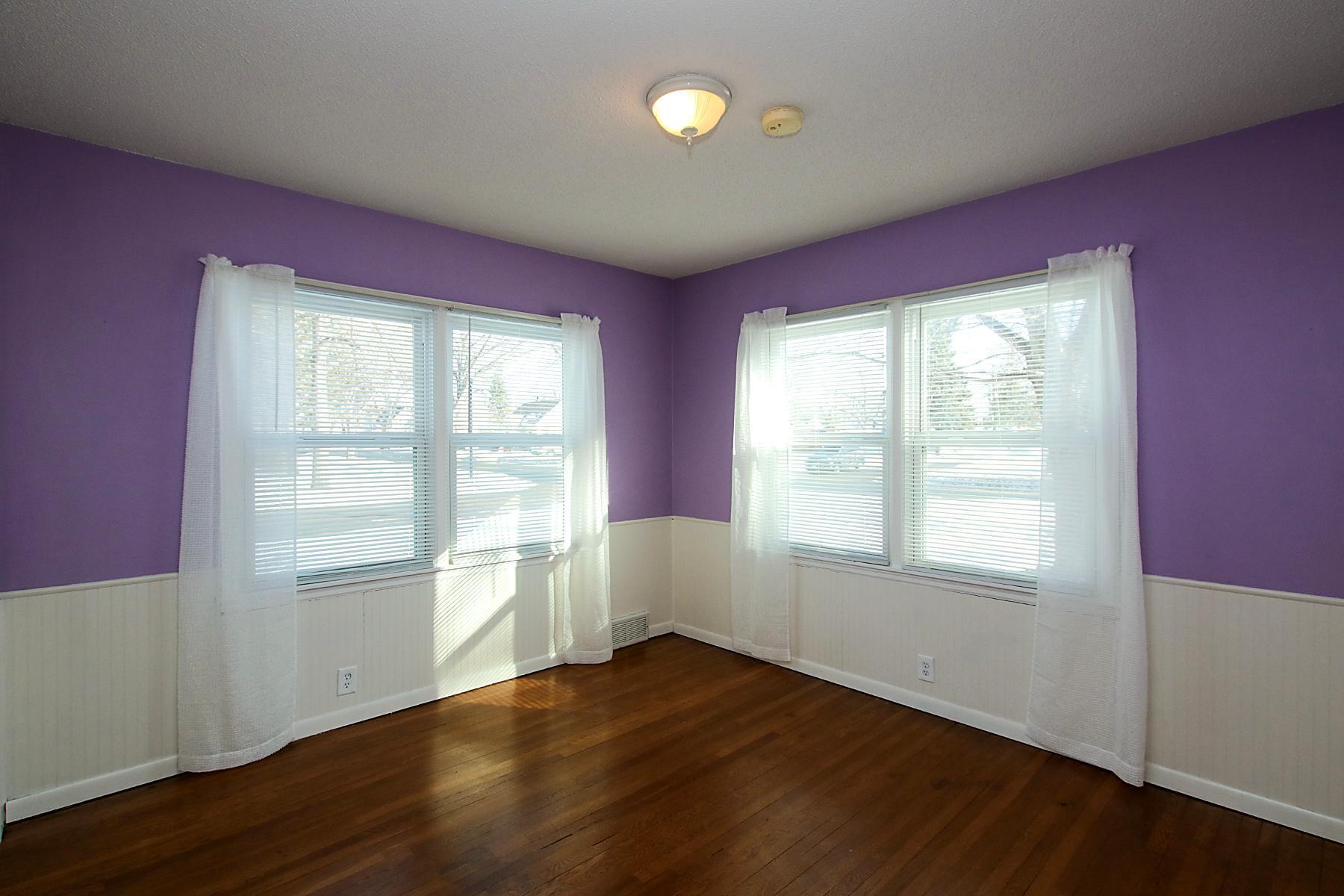 706 Lynn Road SW
