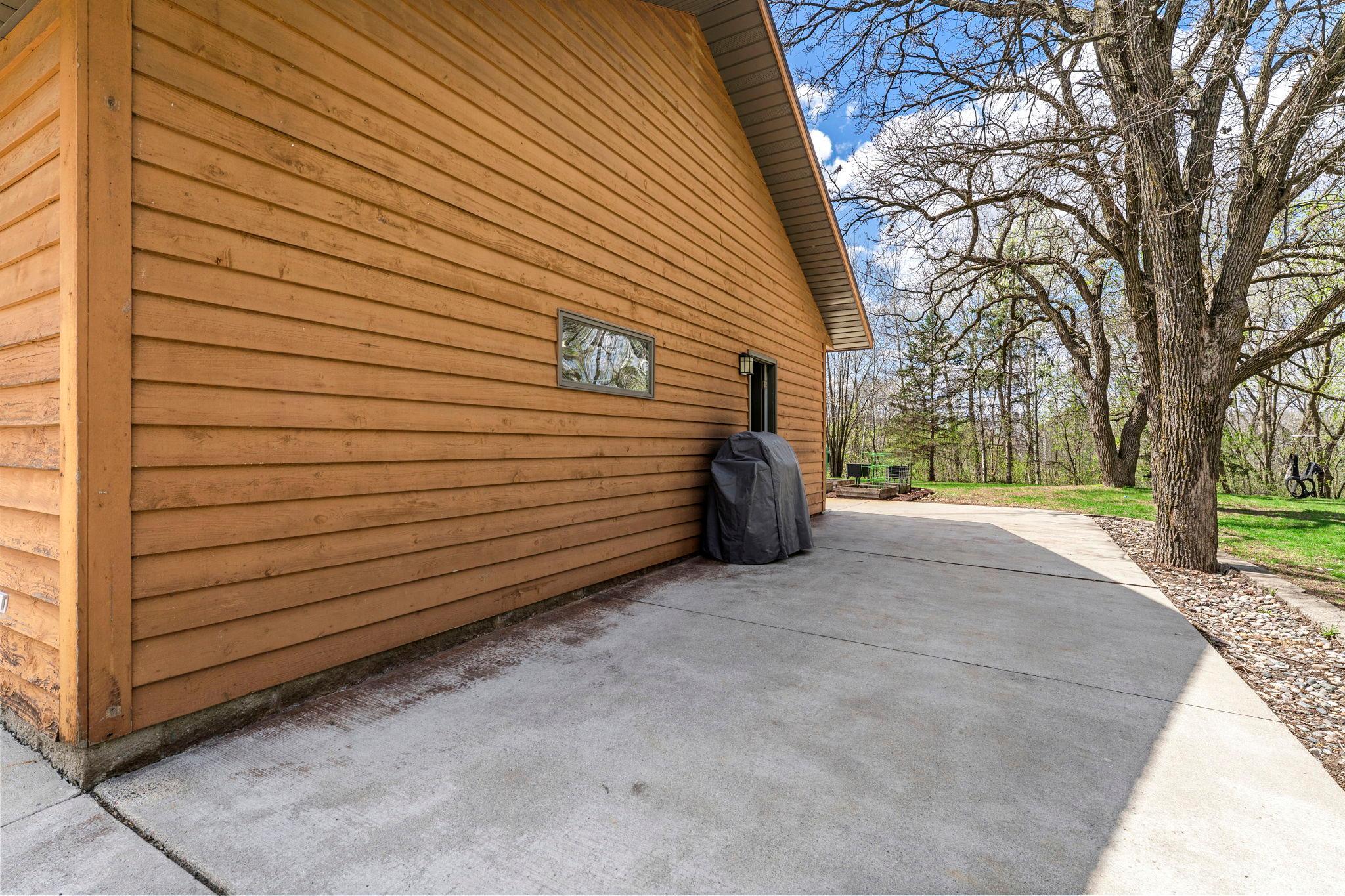 7675 Jasmine Loop NW