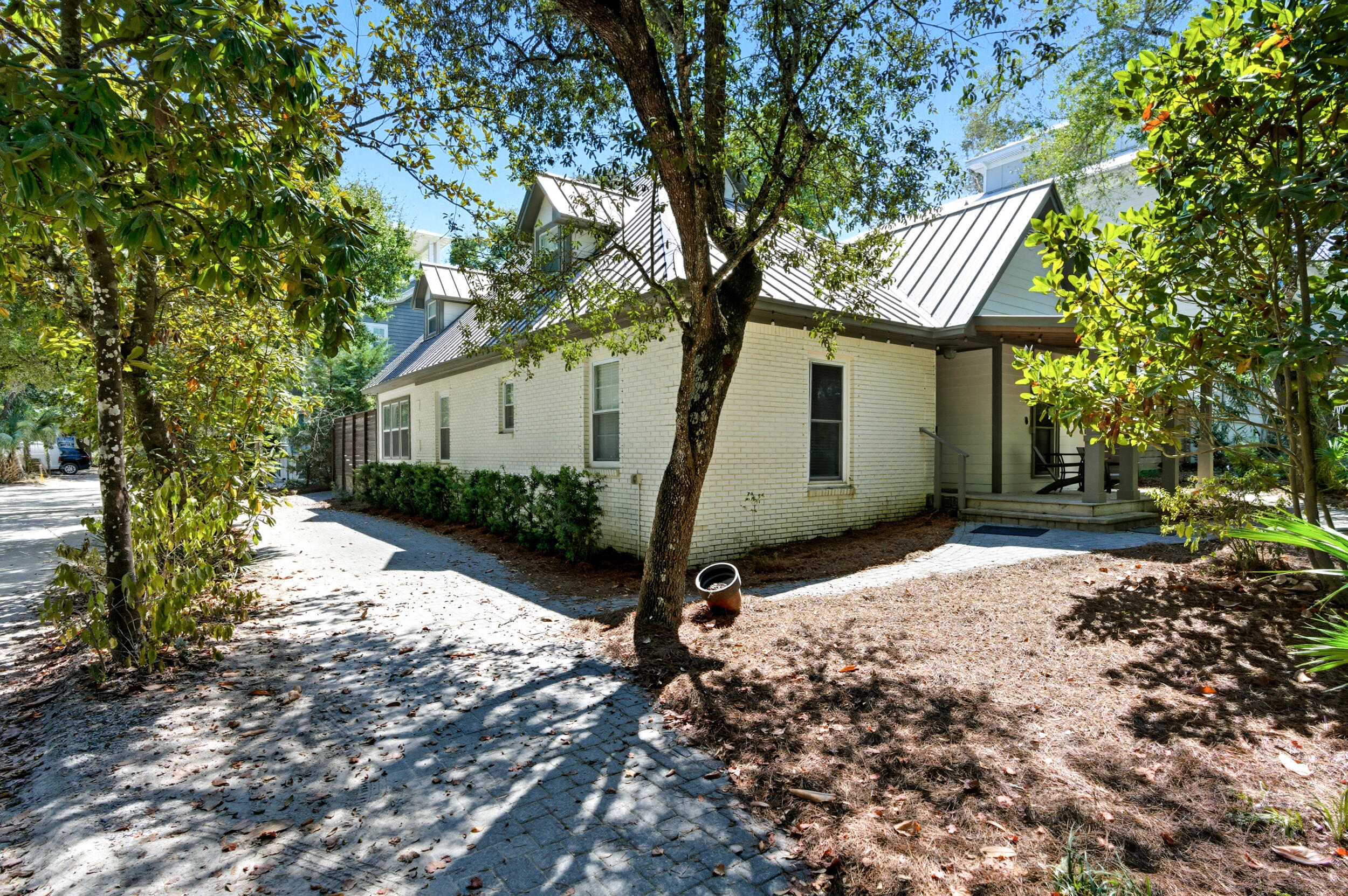 144 Hickory Street
