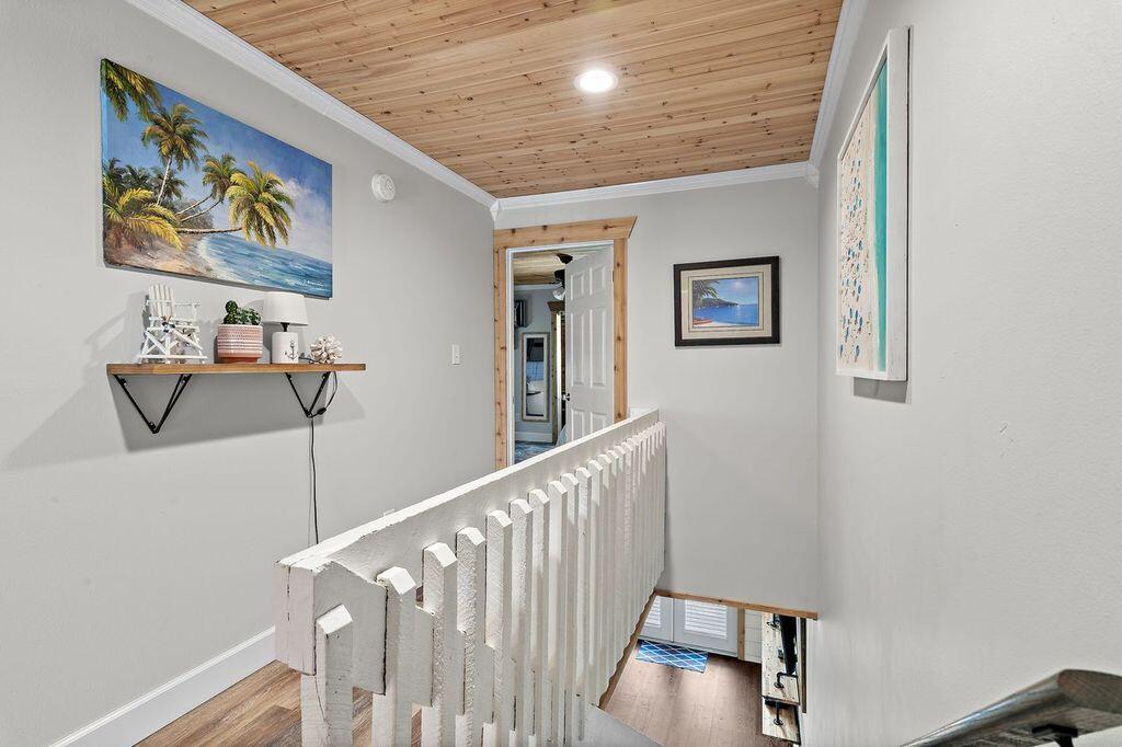 11 Gulf Breeze Court
