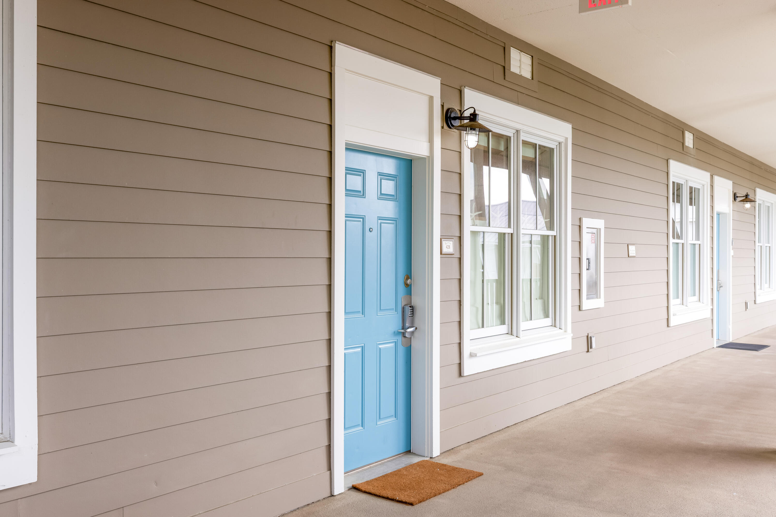 2046 W County Highway 30A # M2428