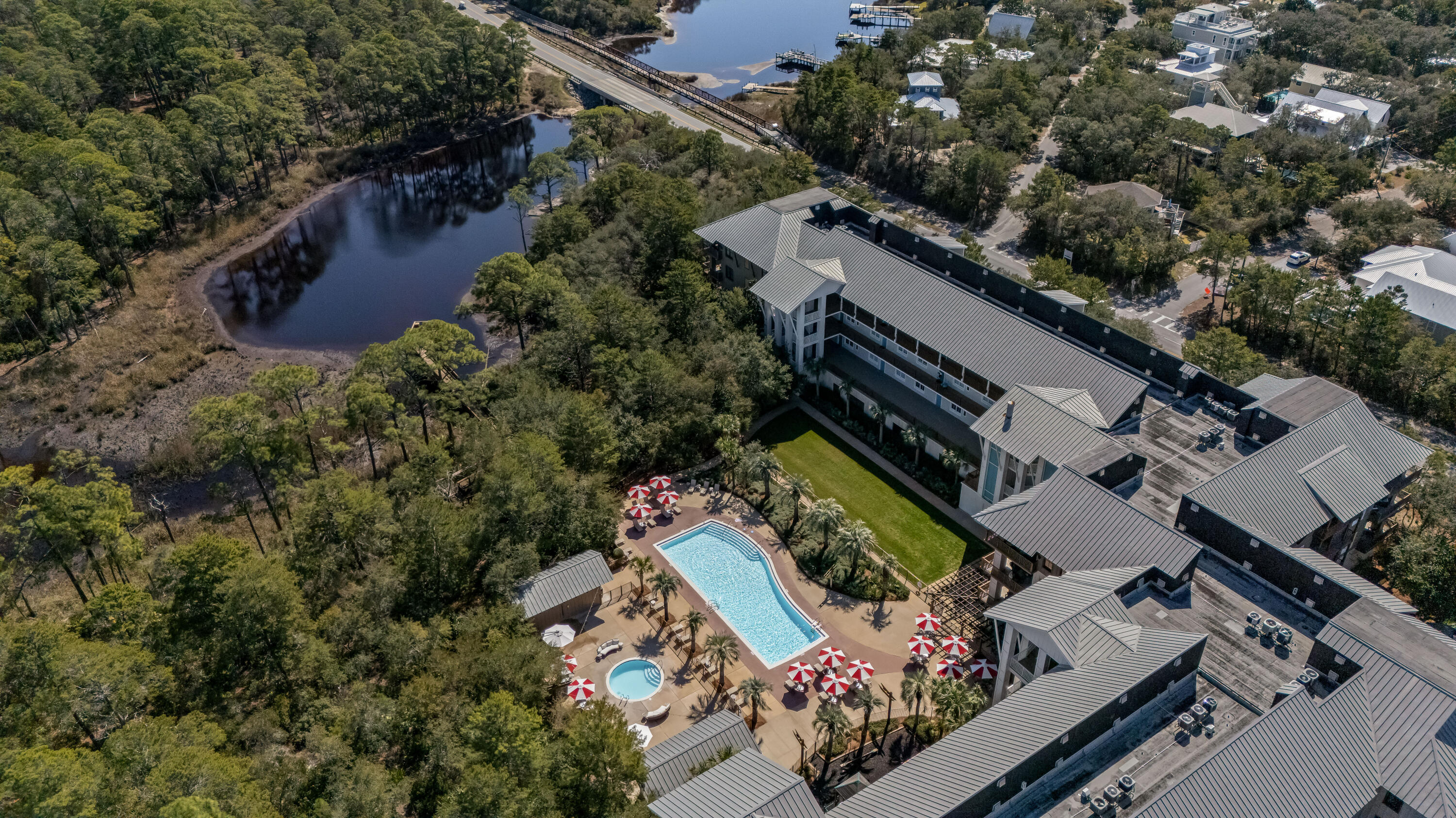 2046 W County Highway 30A # M2428