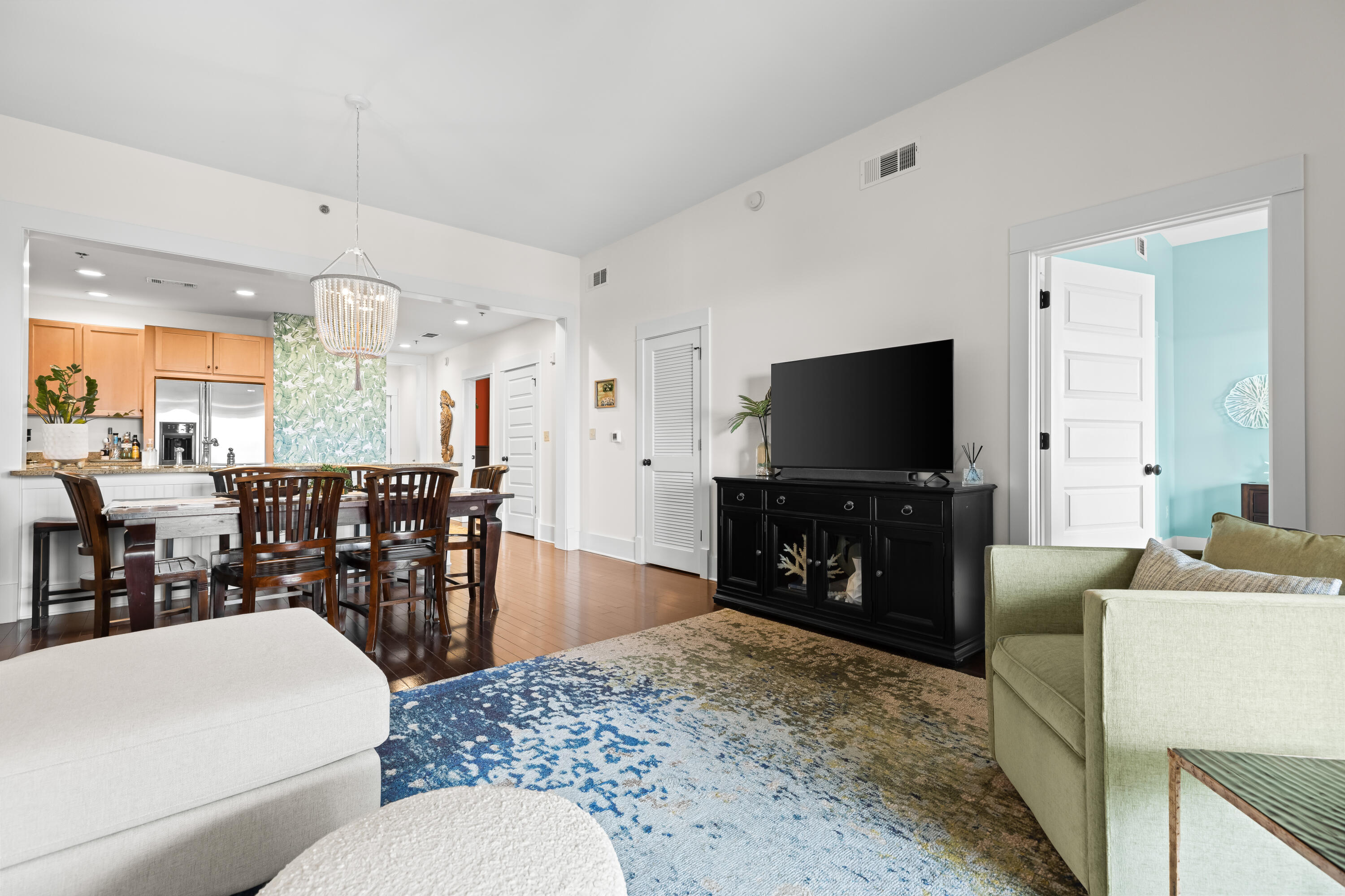 2046 W County Highway 30A # M2428