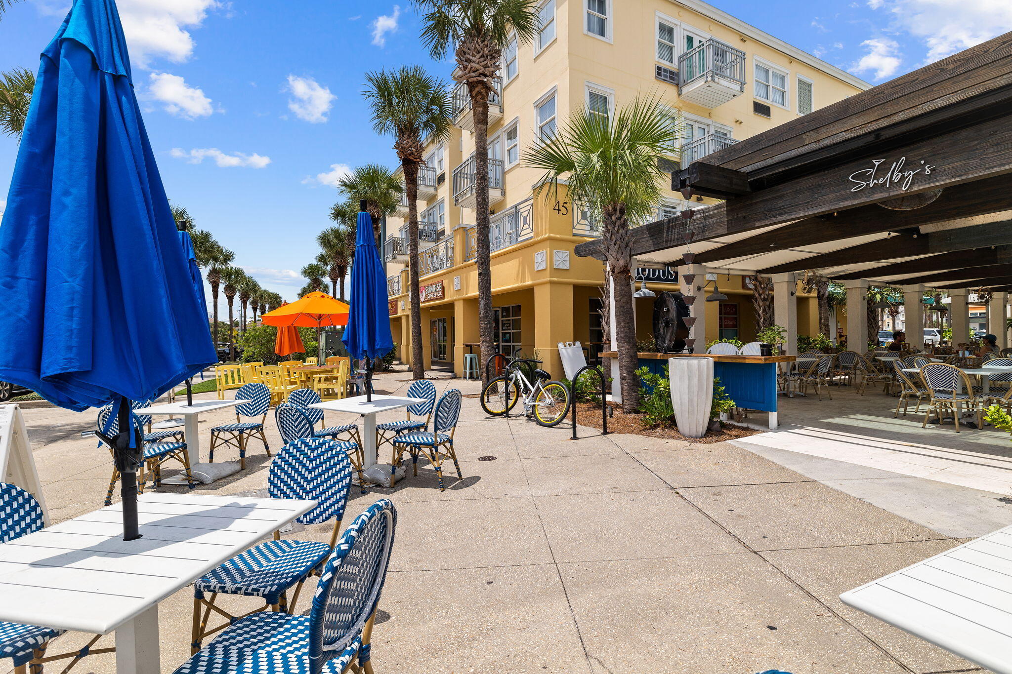 144 Spires Lane UNIT 207