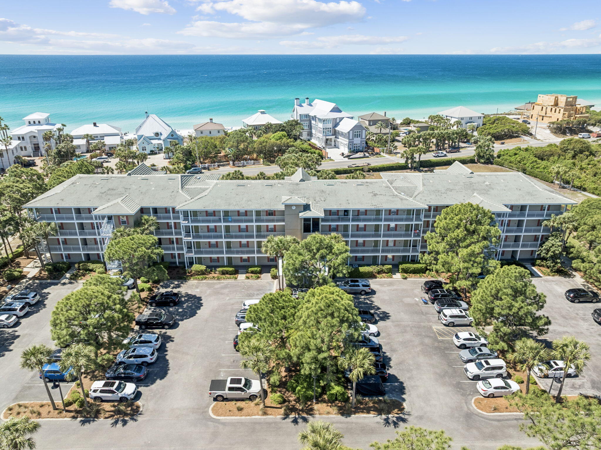 144 Spires Lane UNIT 207