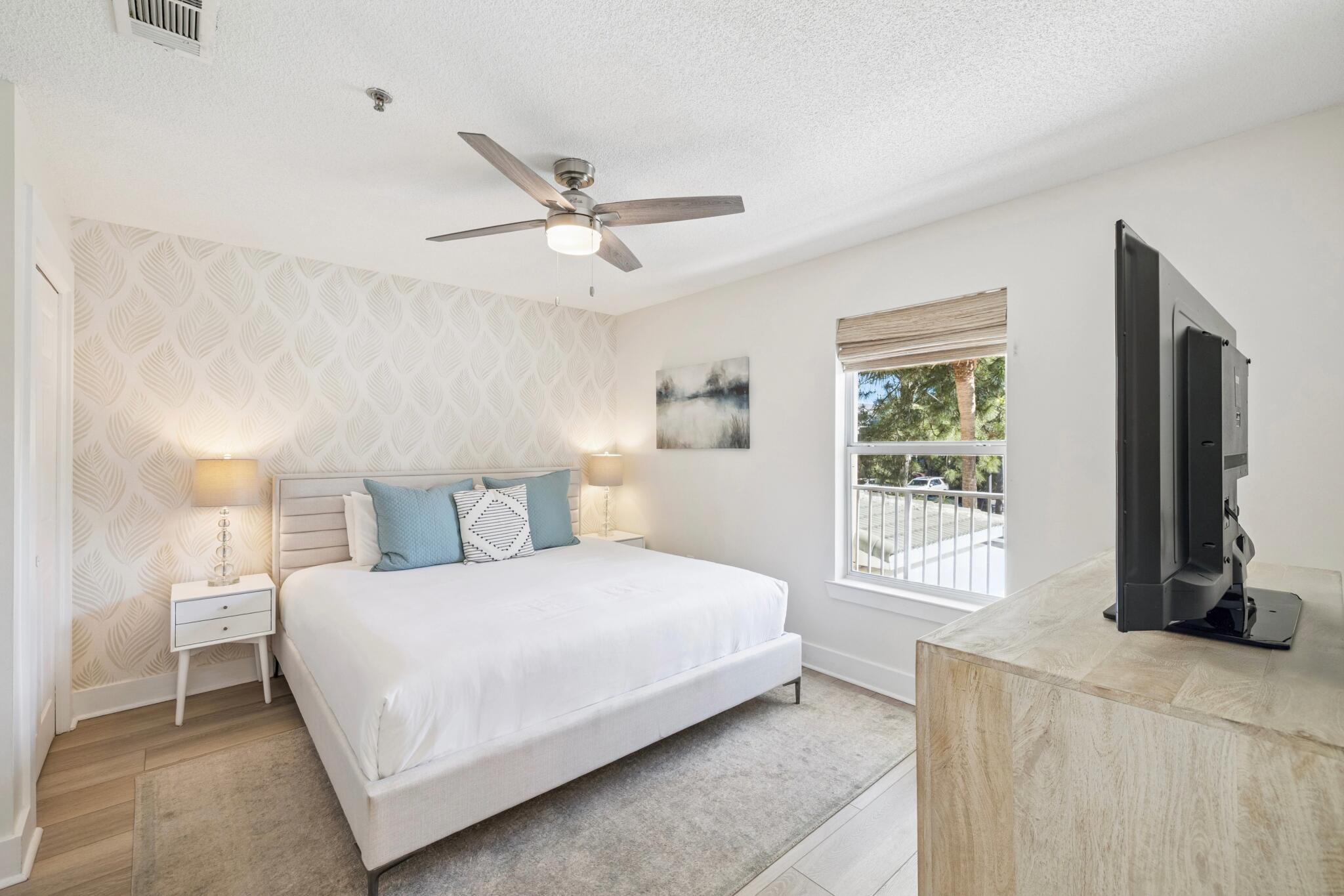 144 Spires Lane UNIT 207