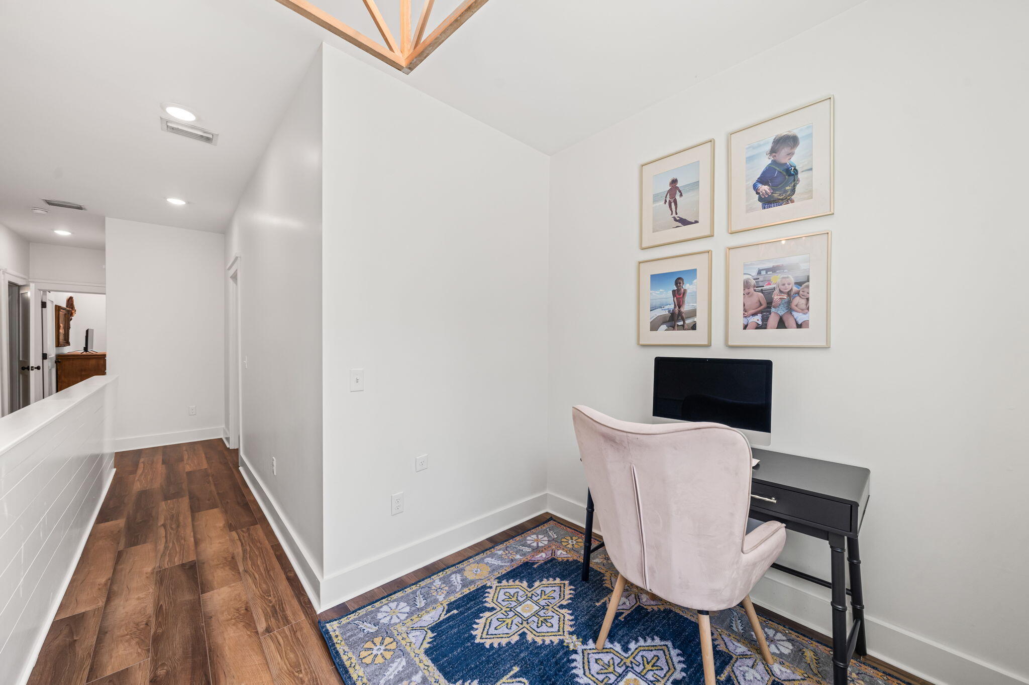 578 W Point Washington Road