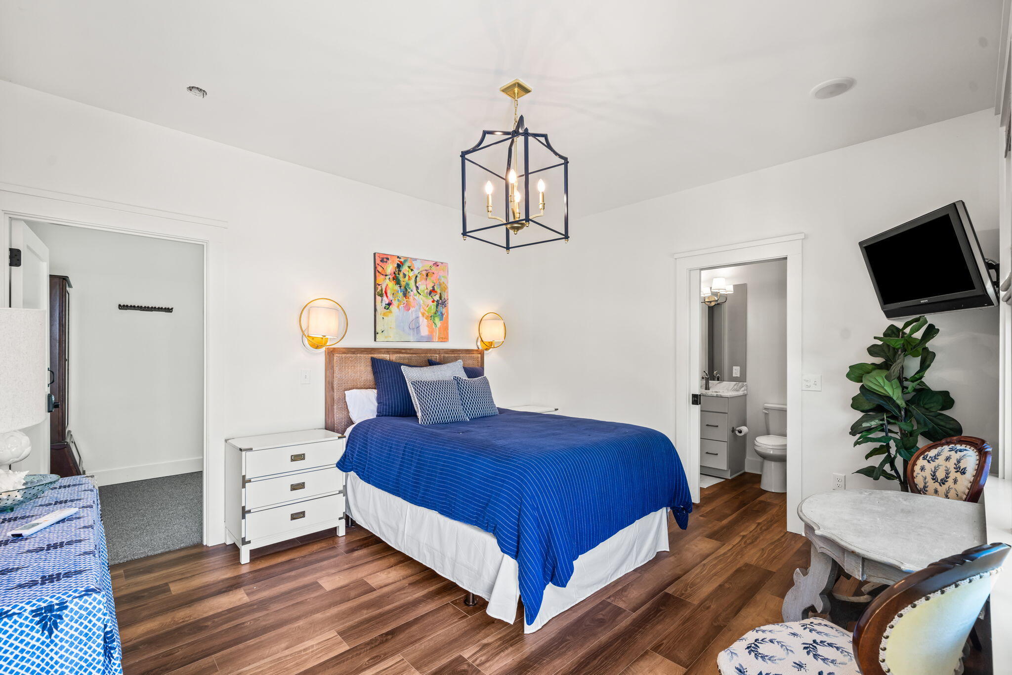 578 W Point Washington Road