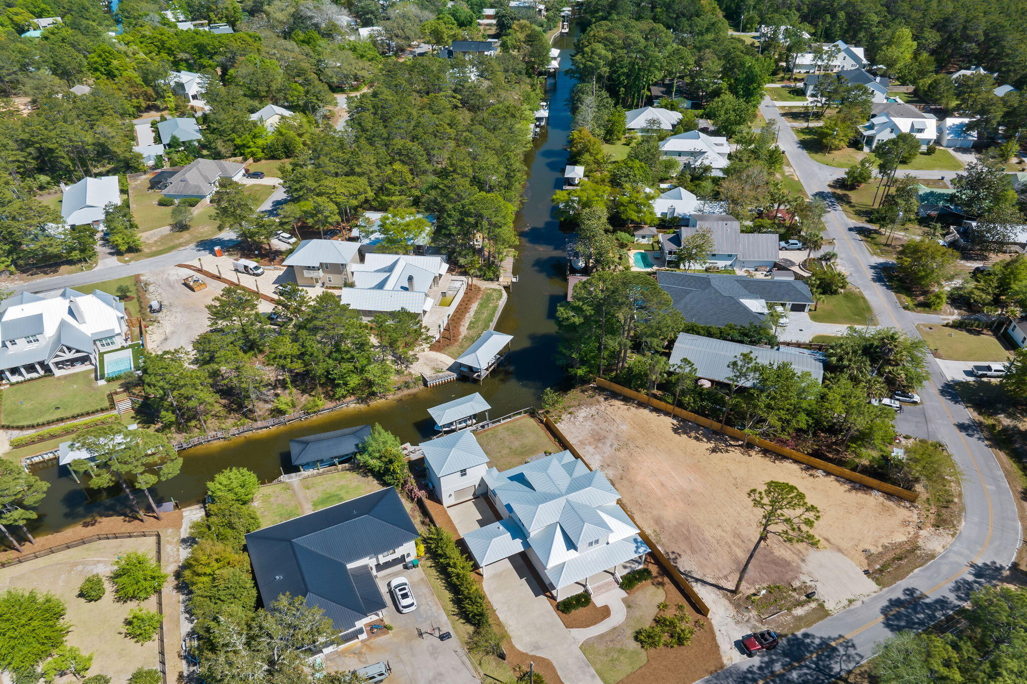 578 W Point Washington Road