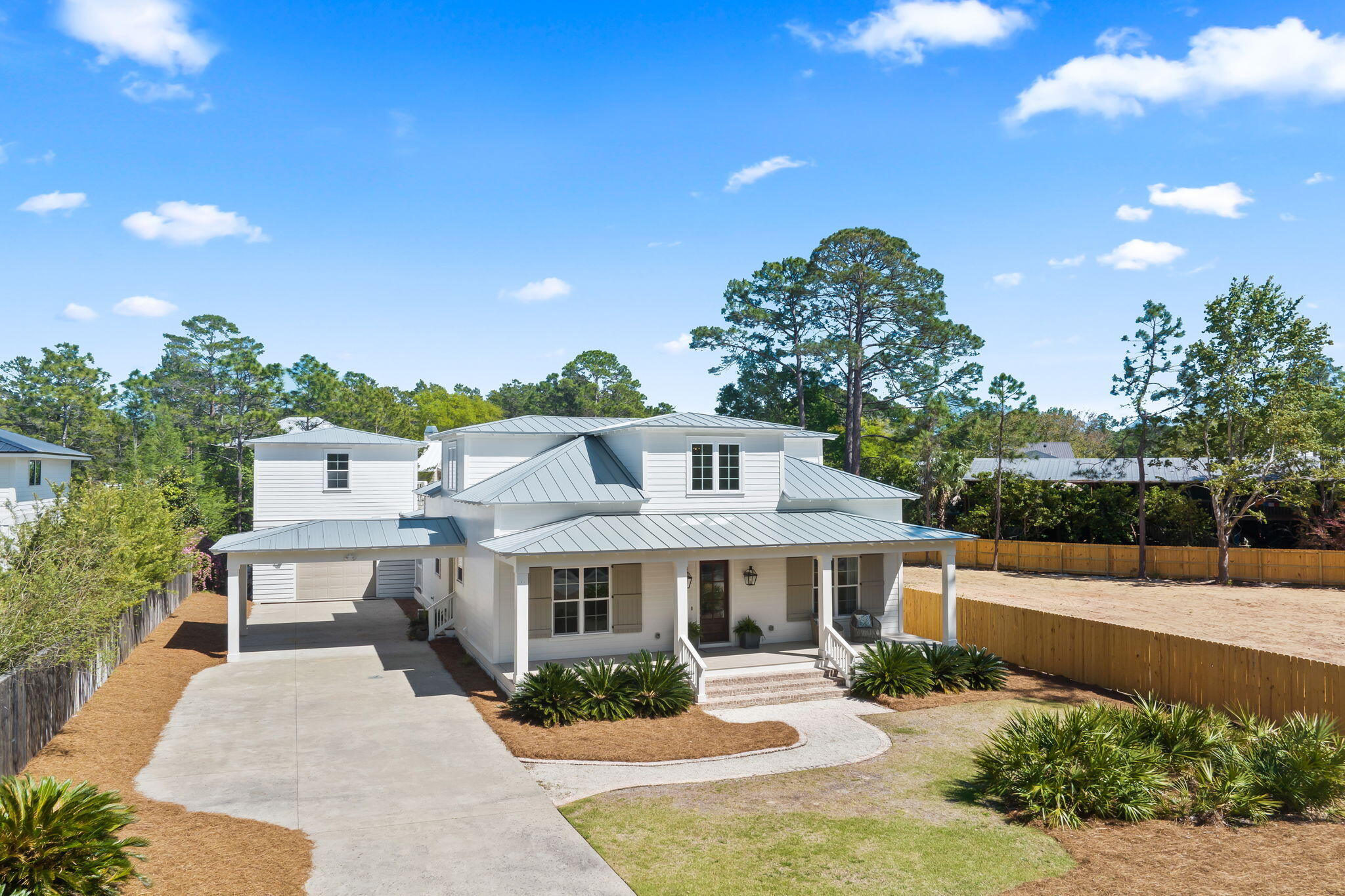 578 W Point Washington Road