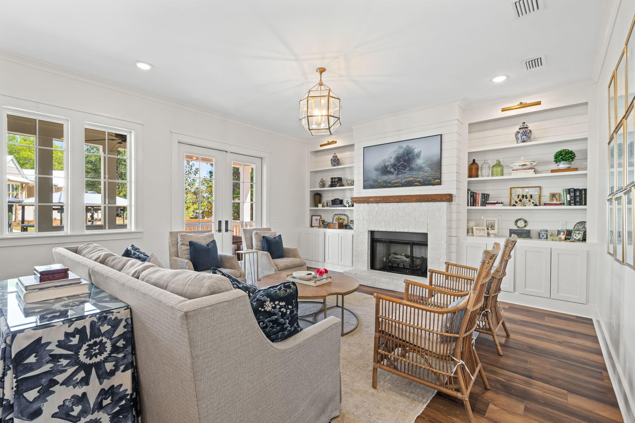 578 W Point Washington Road