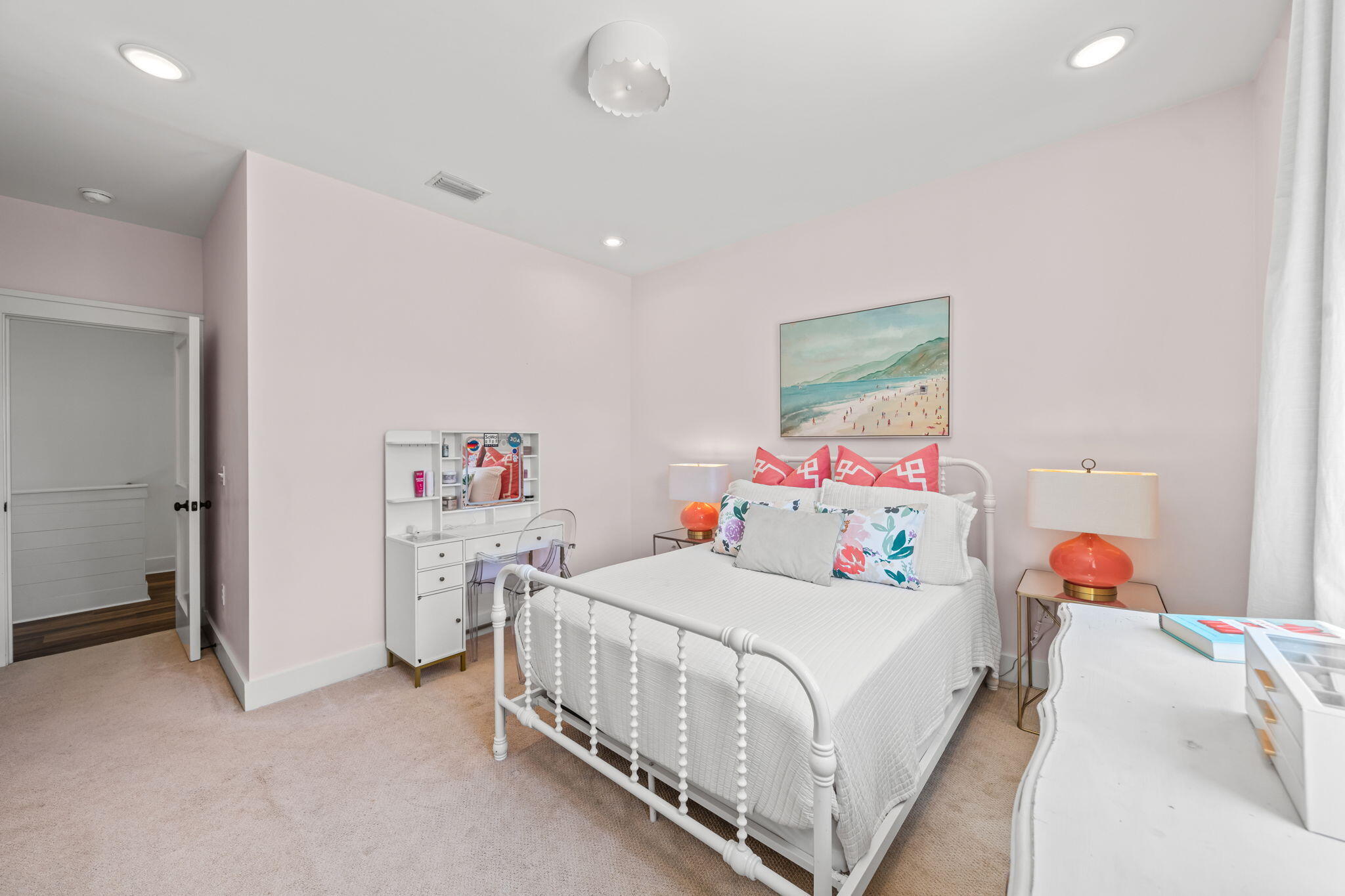 578 W Point Washington Road