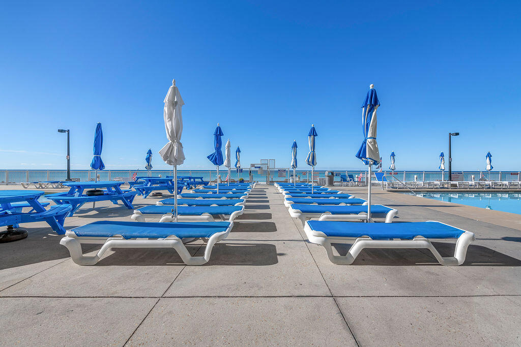 5801 Thomas Drive UNIT 1411