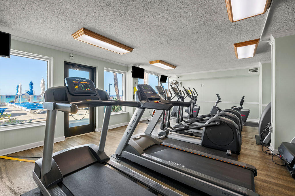 5801 Thomas Drive UNIT 1411