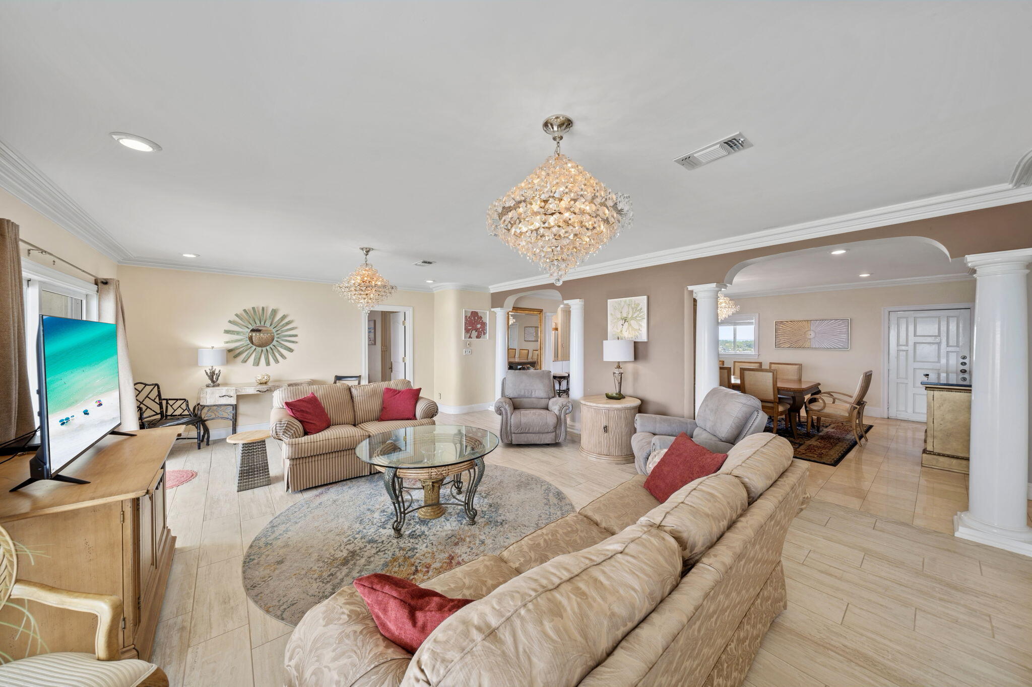 5801 Thomas Drive UNIT 1411