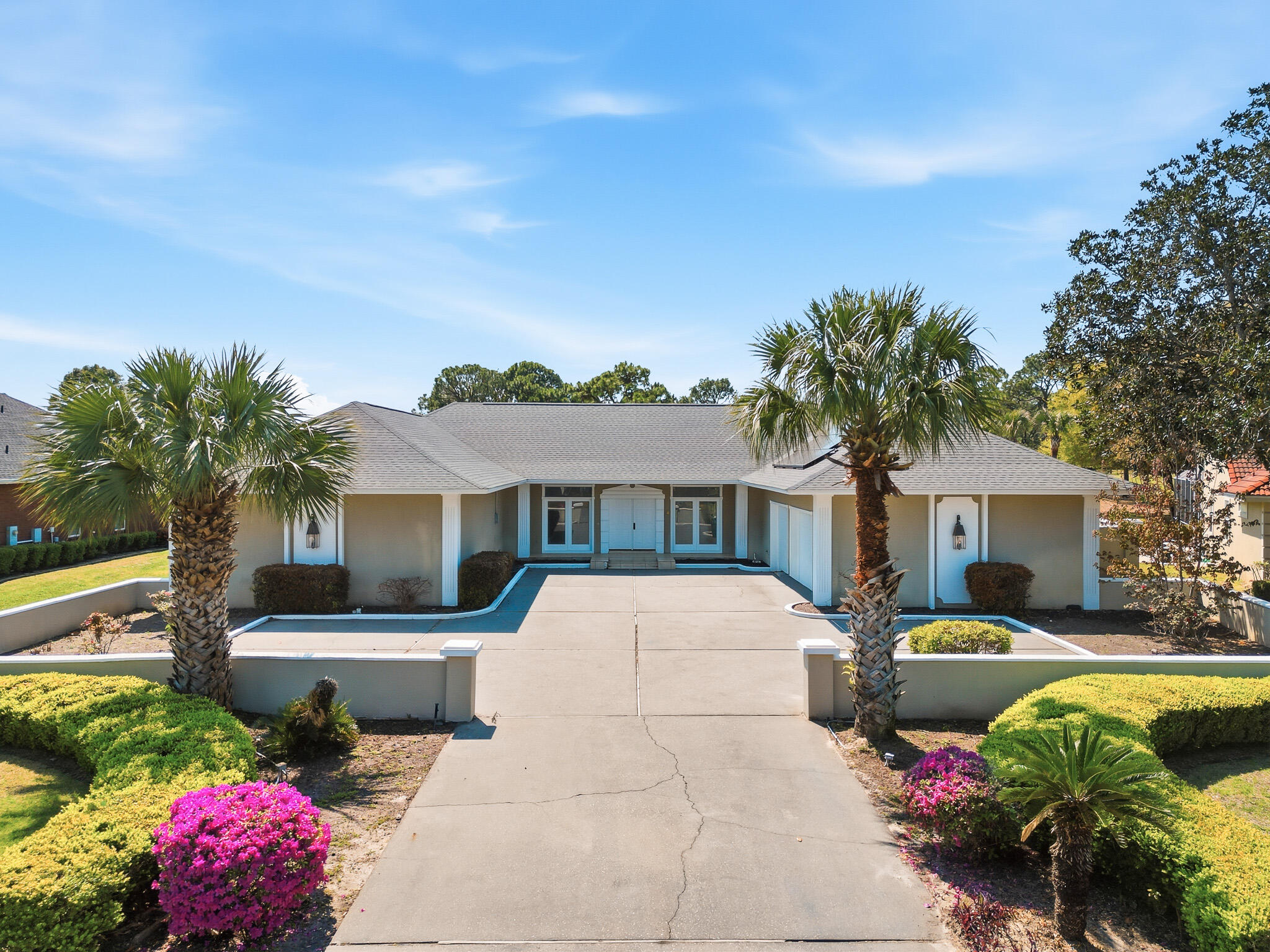 8 Weekewachee Circle