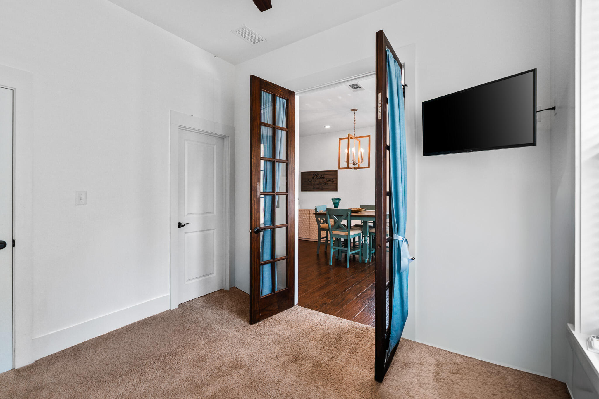 67 Beacon Point Drive
