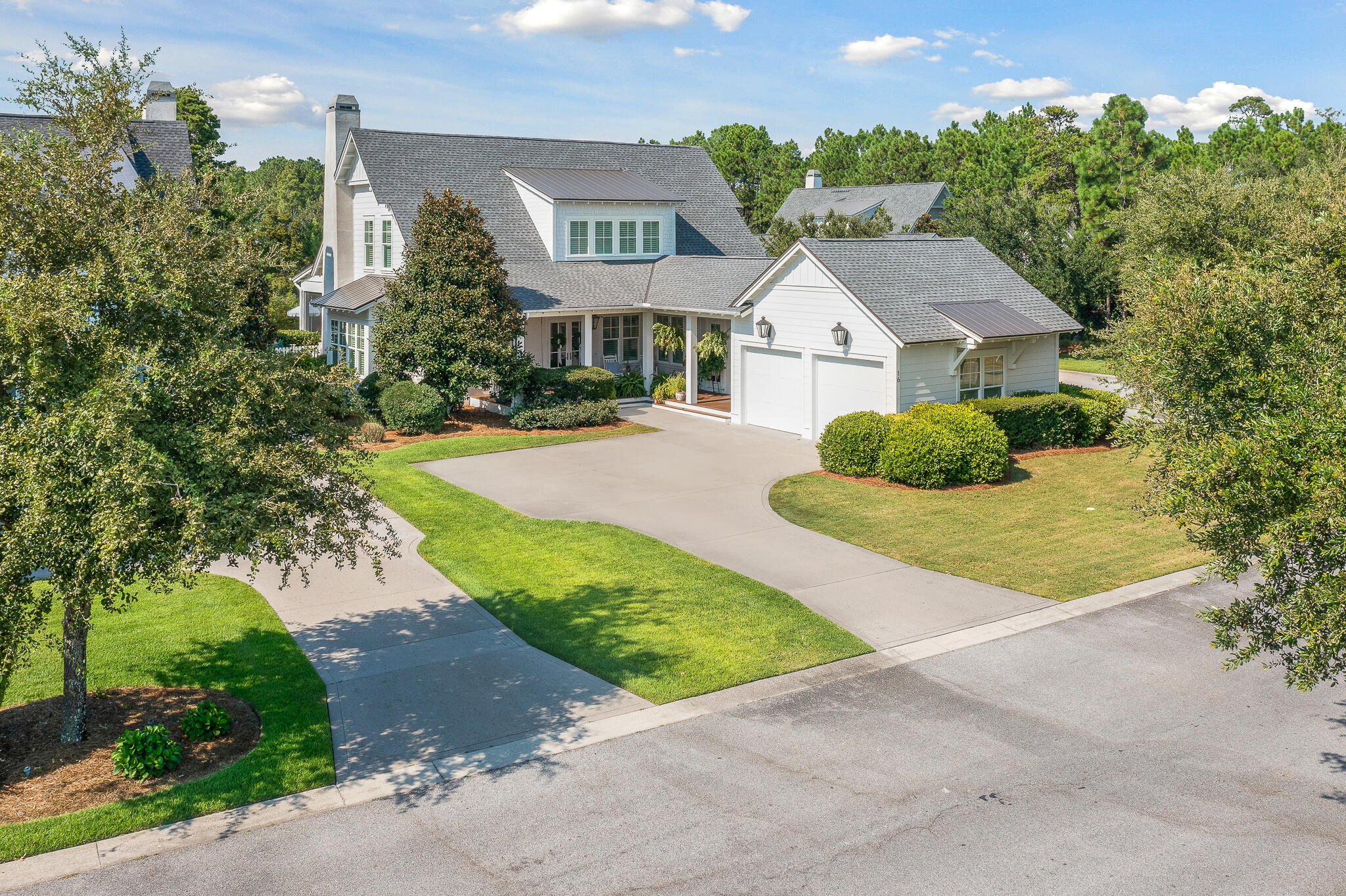 16 Medley Street