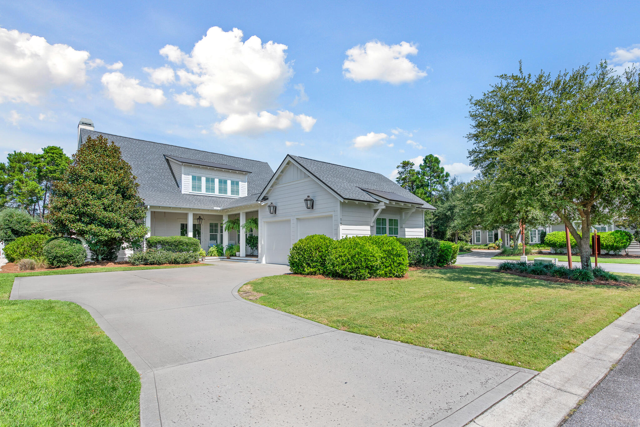 16 Medley Street