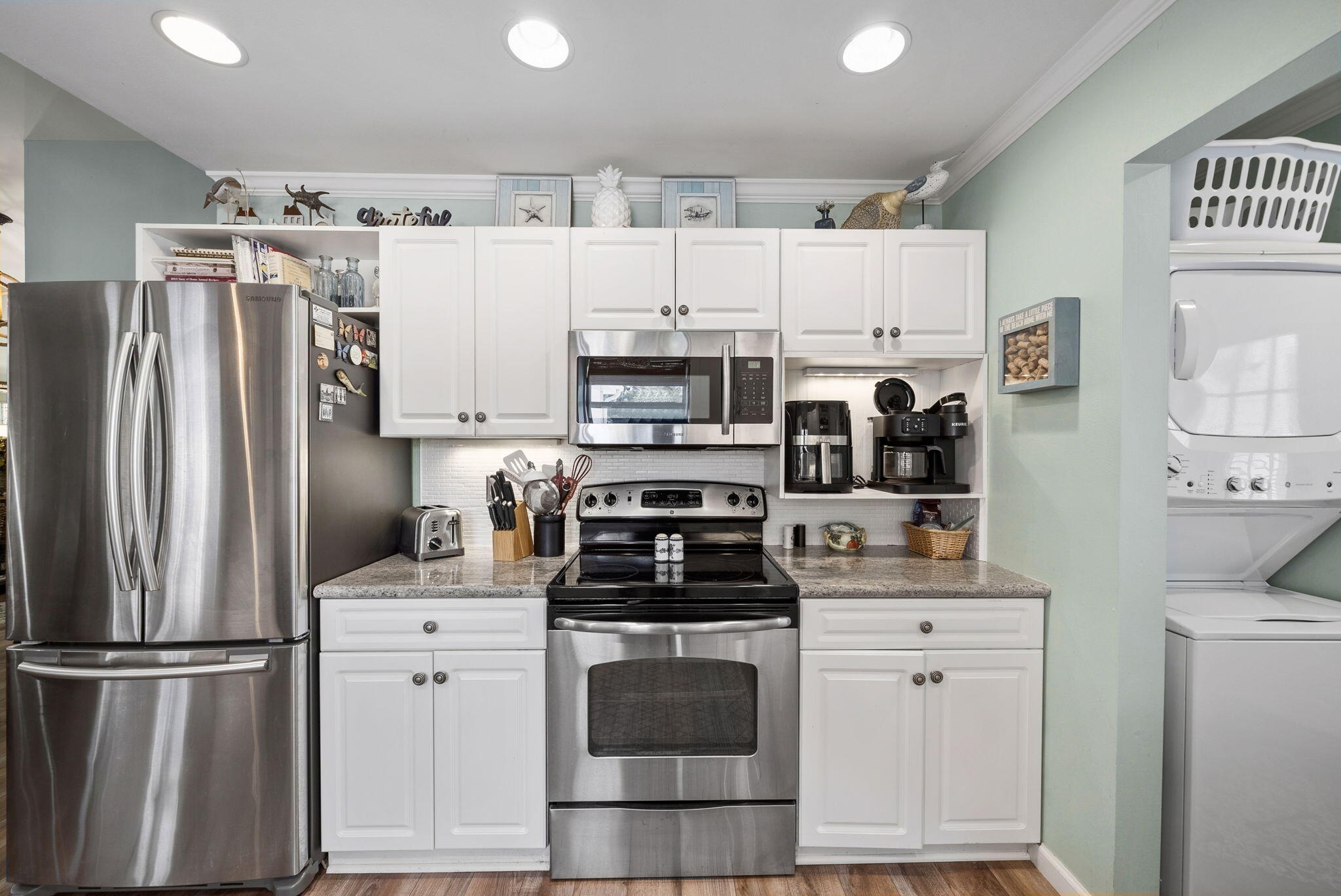 10 Fairway Drive