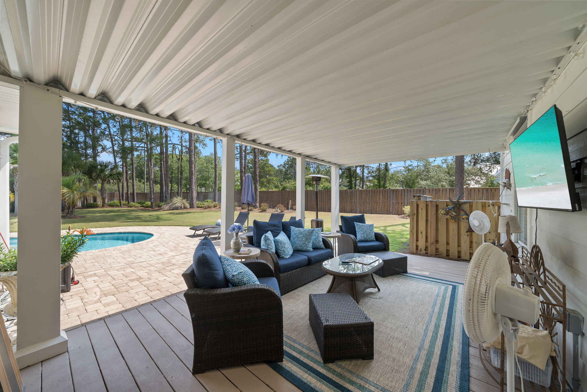 10 Fairway Drive