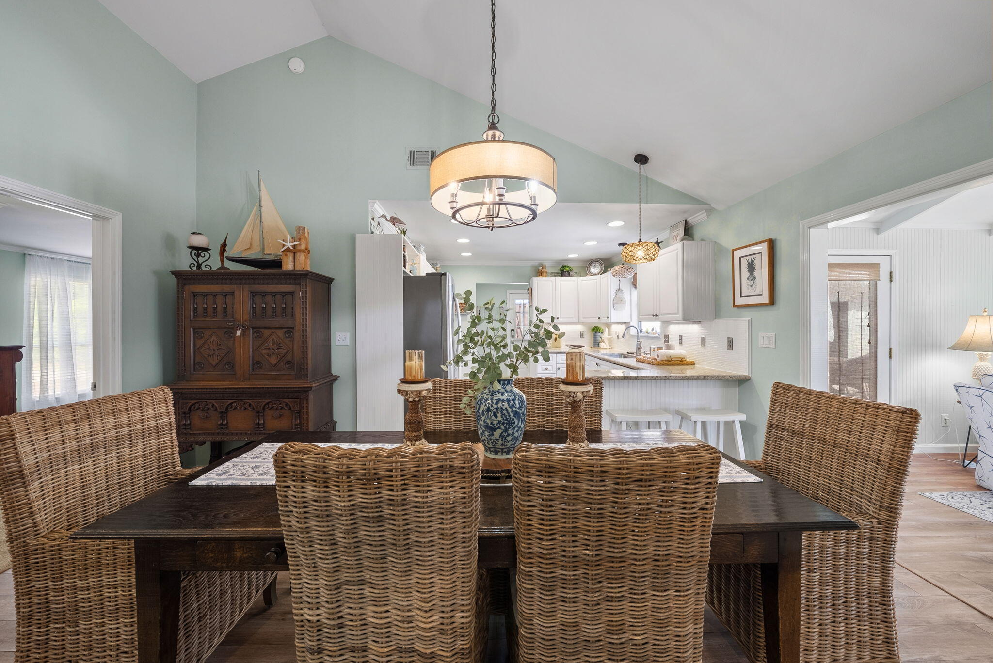 10 Fairway Drive