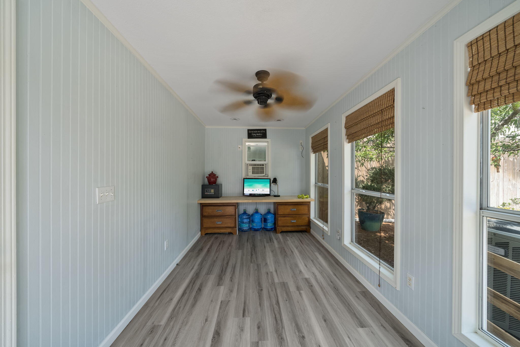 10 Fairway Drive