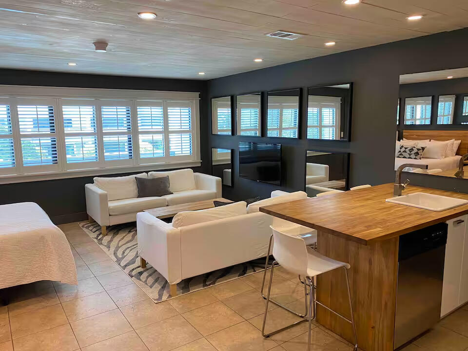 3605 E County Highway 30A 229