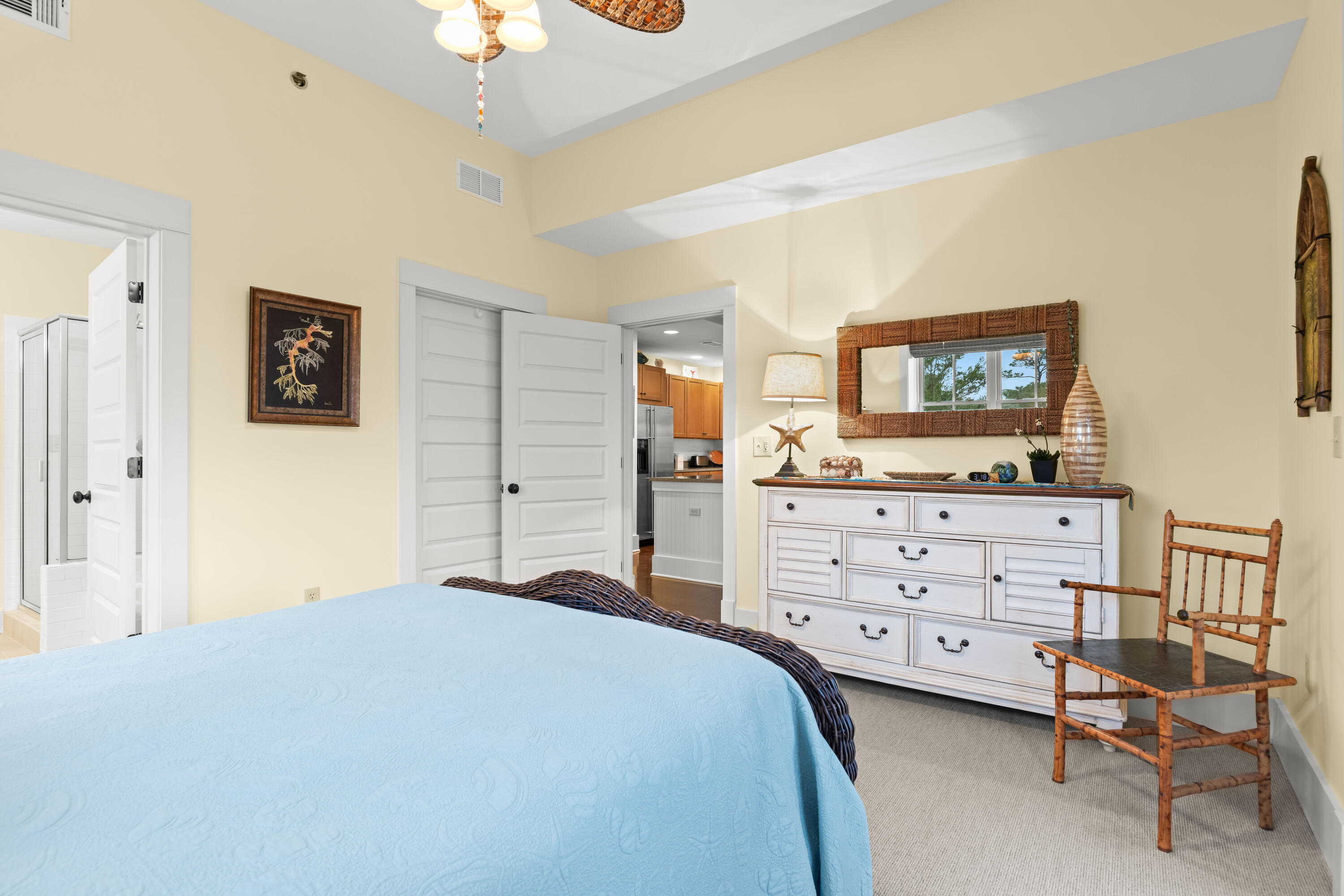 2046 W County Highway 30A # M2314